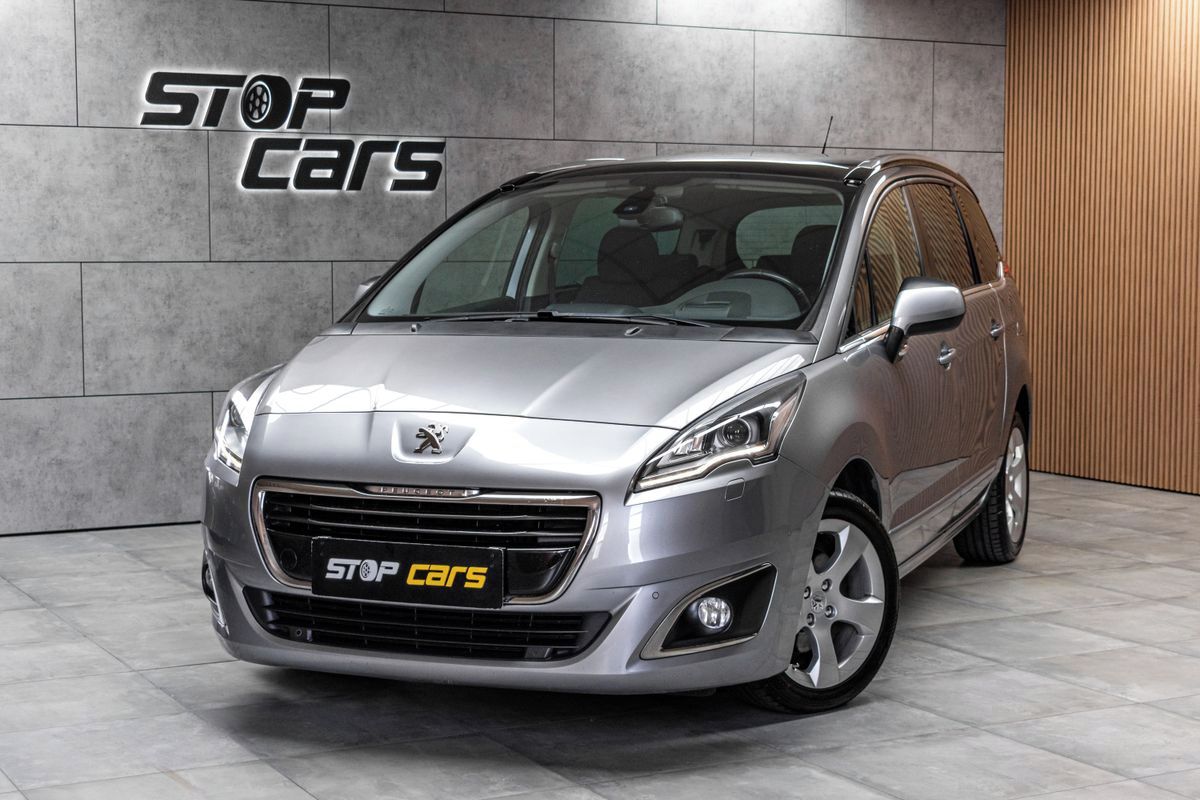 Peugeot 5008, 2.0 HDI 2xKOLA*TAŽNÉ*7.MÍST*ČR