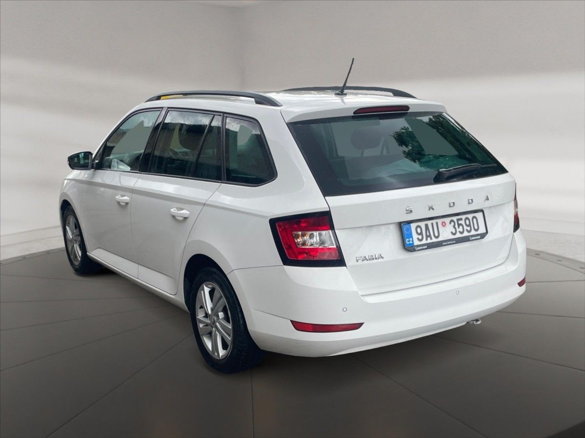 Škoda Fabia, 1,0 TSI 70 Ambition - fotka 4