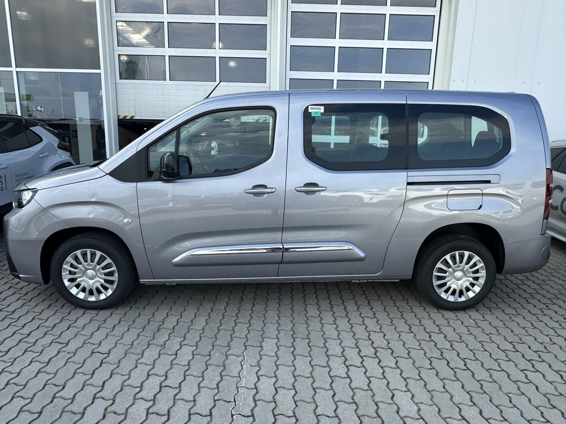 Toyota Proace City Verso, 1.5D-8A/T - LONG 7S BUSINESS - fotka 2
