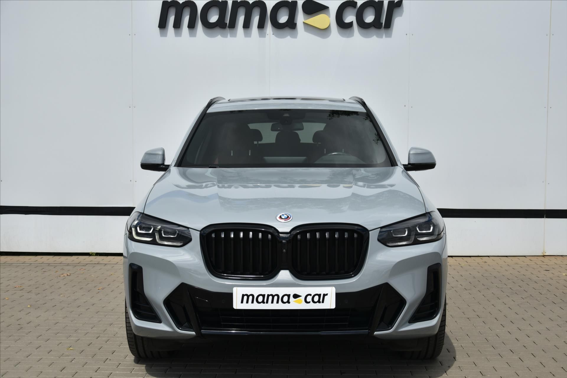 BMW X3, xDrive 20d 140kW M PAKET ČR - fotka 2