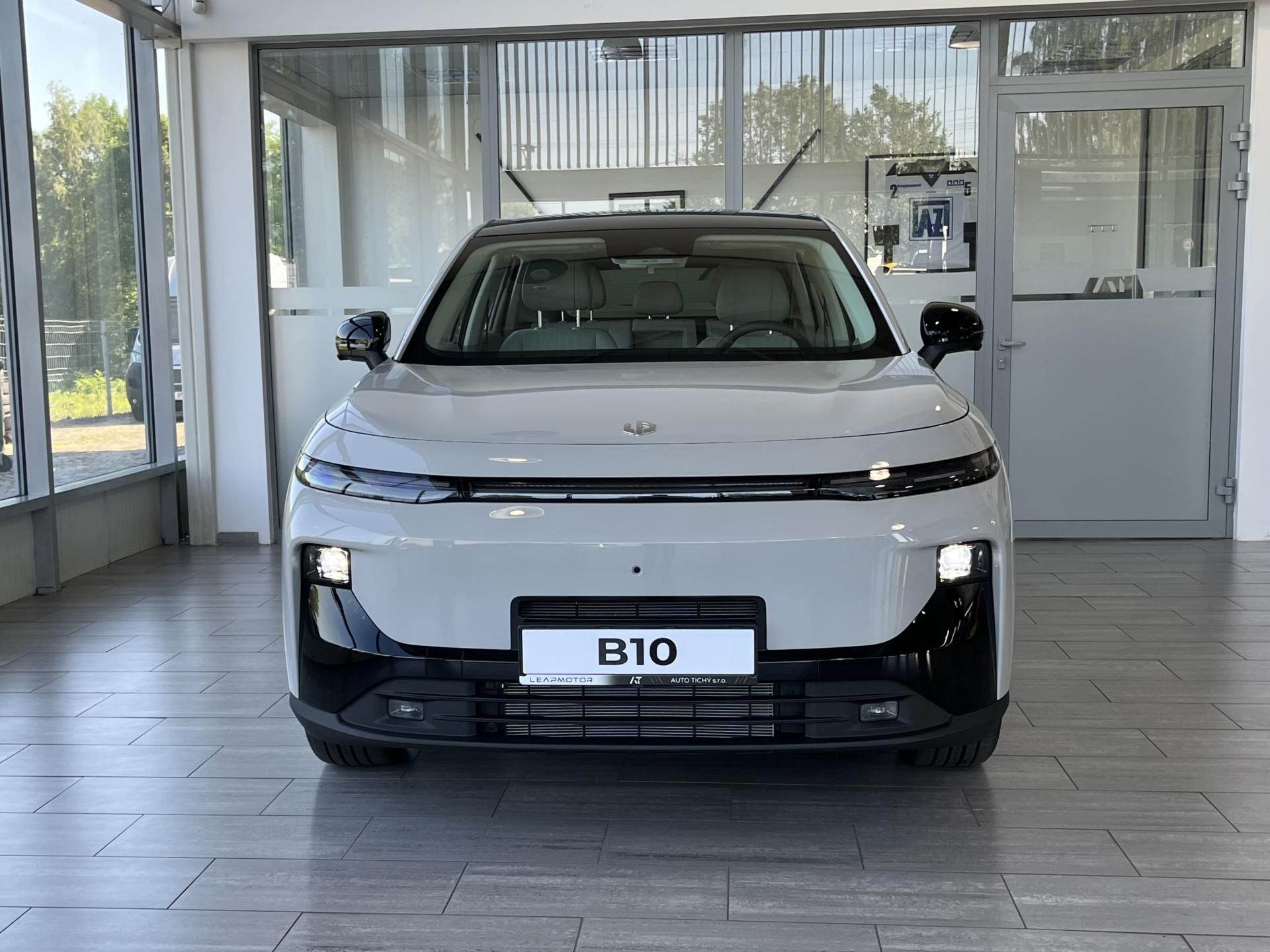 Leapmotor B10, DESIGN HYBRID EV, světlý int. - fotka 2