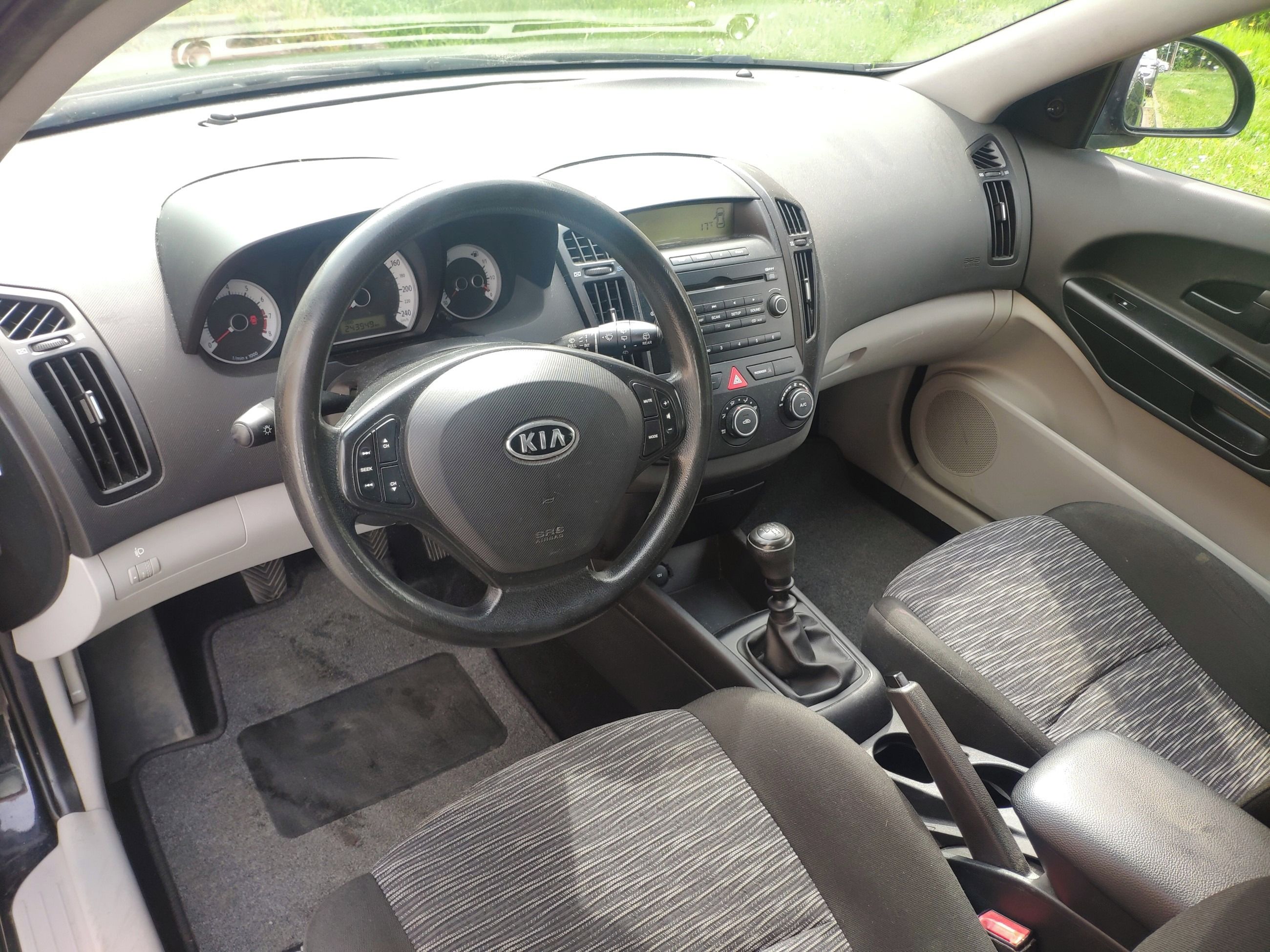Kia Cee´d SW, Ceed 1.4i 80 kW Combi, CENA - fotka 3