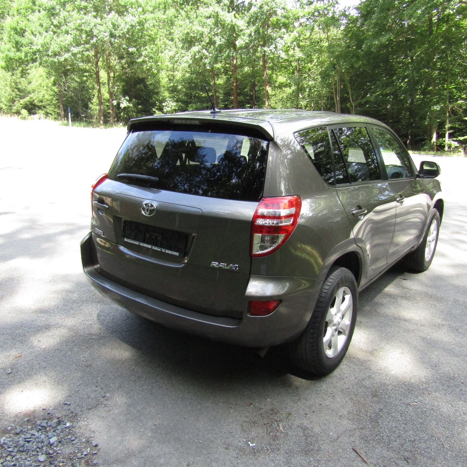 Toyota Rav4, 2,0VVT-i 116kw, 4x4, BENZÍN - fotka 5