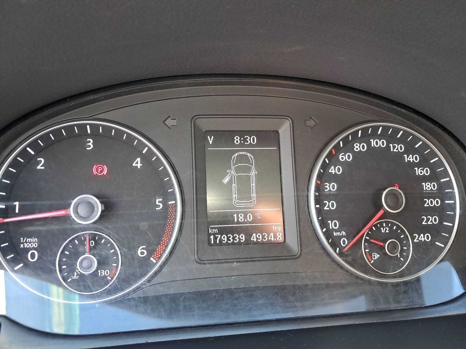 Volkswagen Touran, 1.6 TDI, 7 míst, Navi - fotka 3