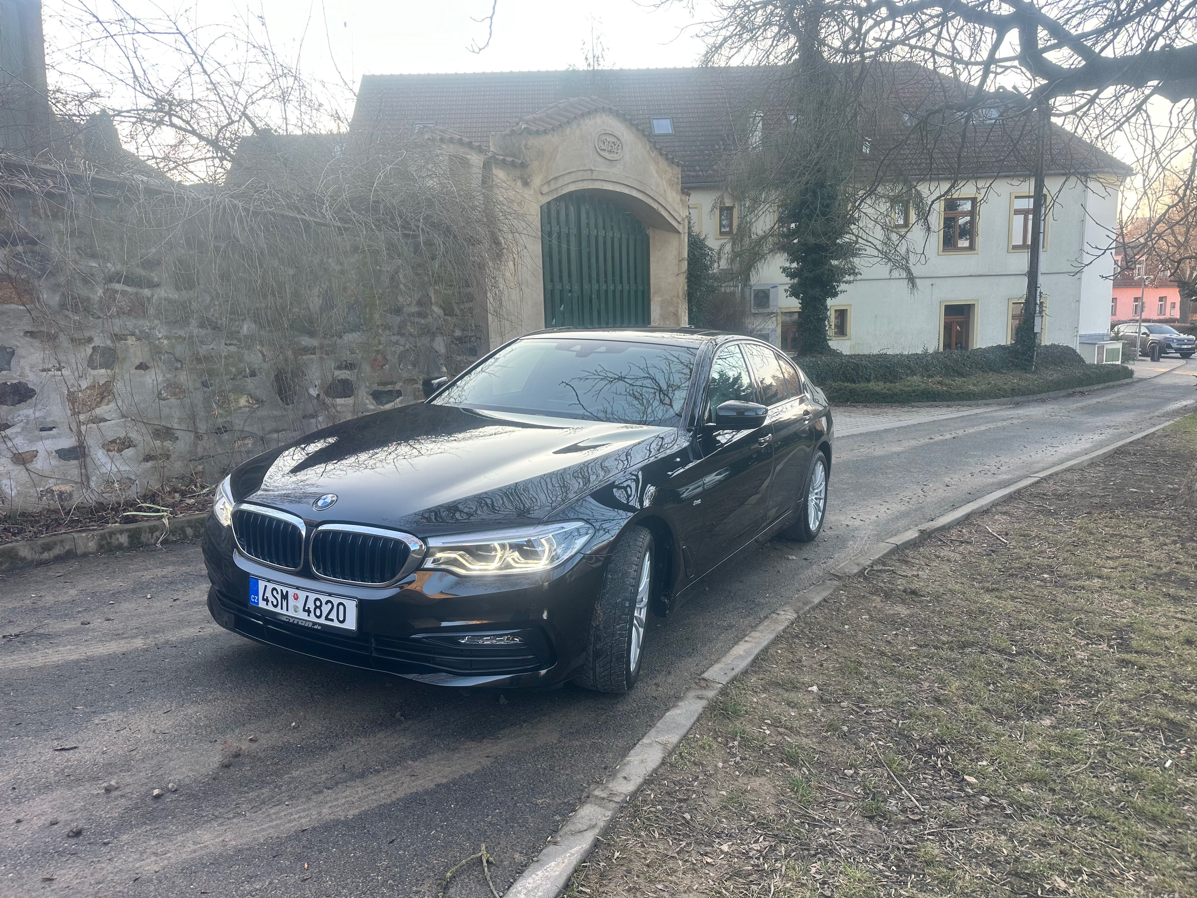 BMW Řada 5, 2,0 servisovano - fotka 2