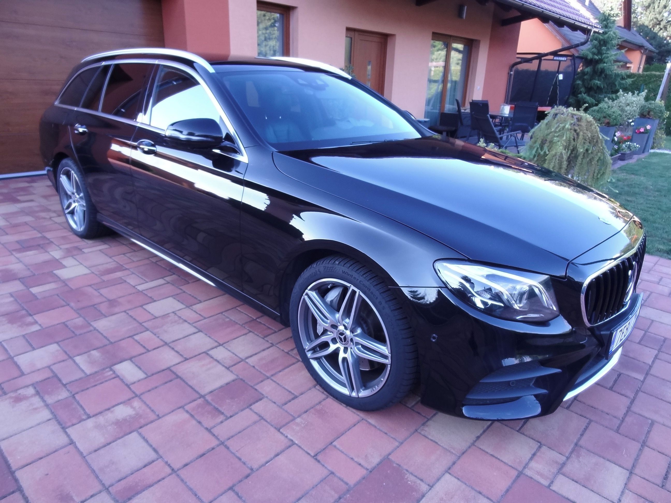 Mercedes-Benz Třídy E, E450 4MATIC,270 kW, AMG - fotka 6