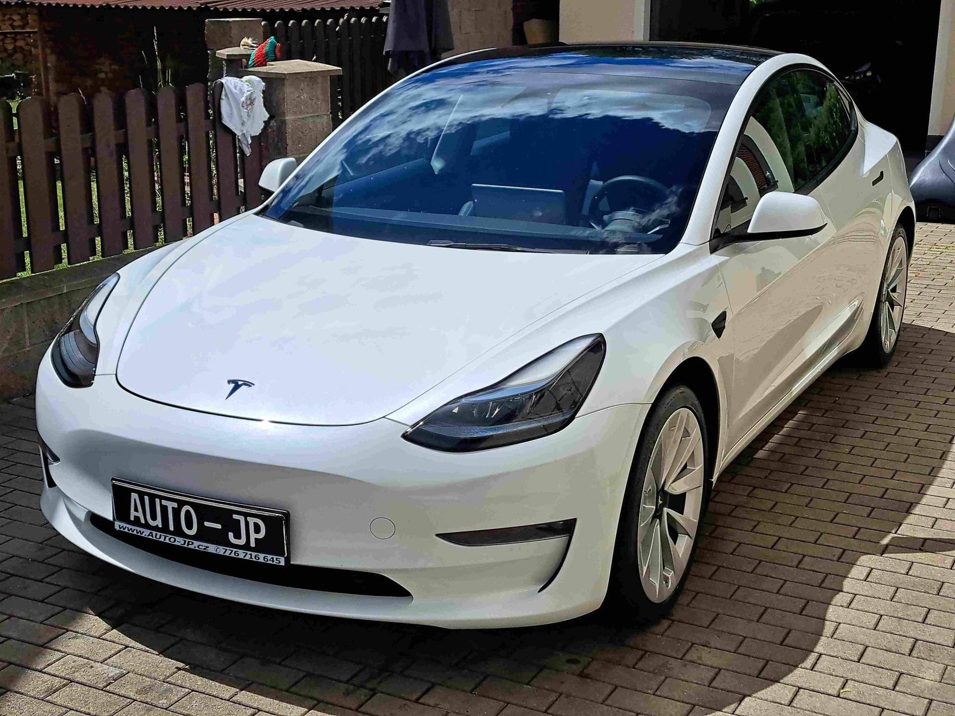 Tesla Model 3, AWD Long Range SOH-92% - fotka 6