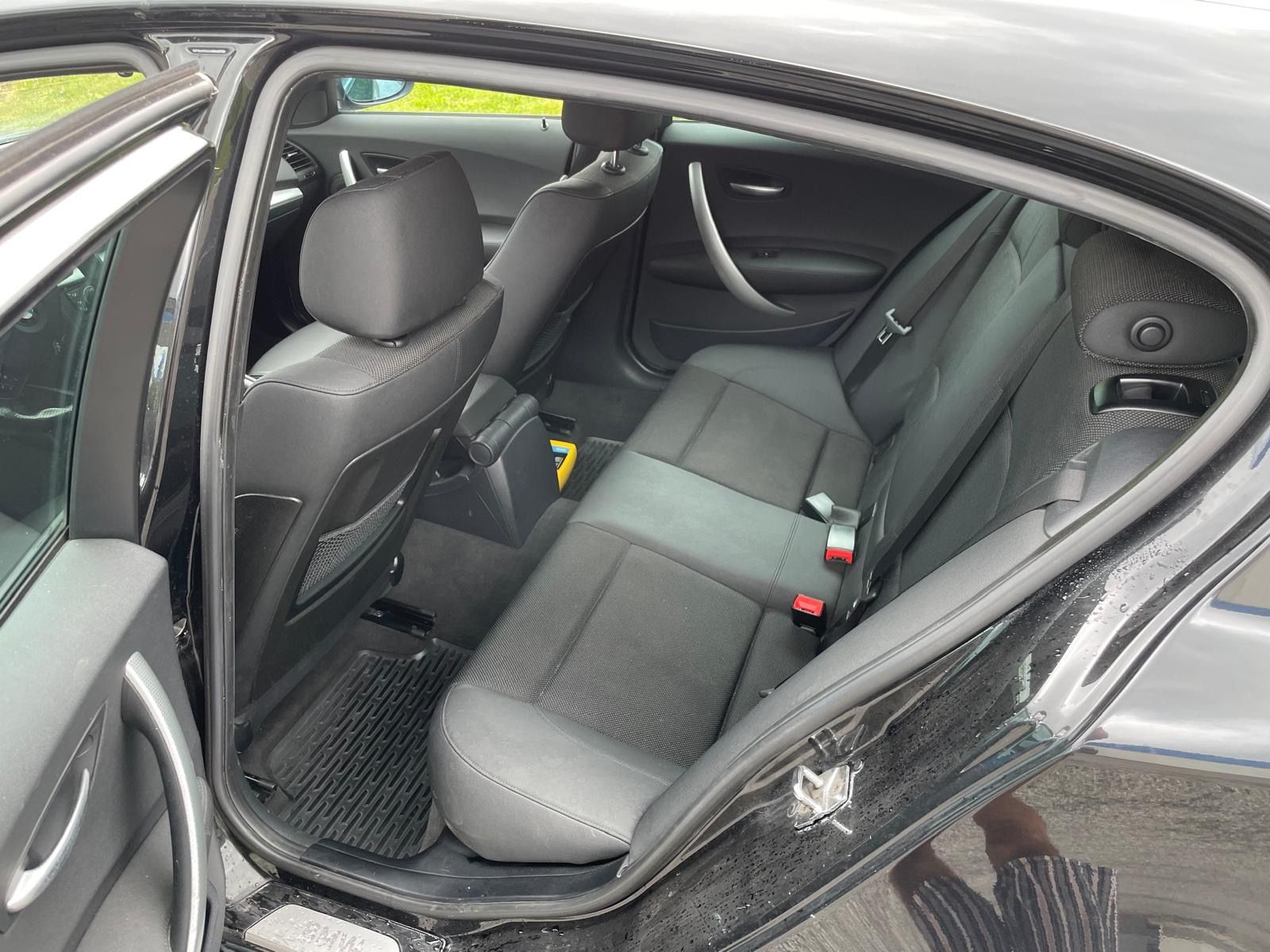 BMW Řada 1, BMW 130i super stav - fotka 6
