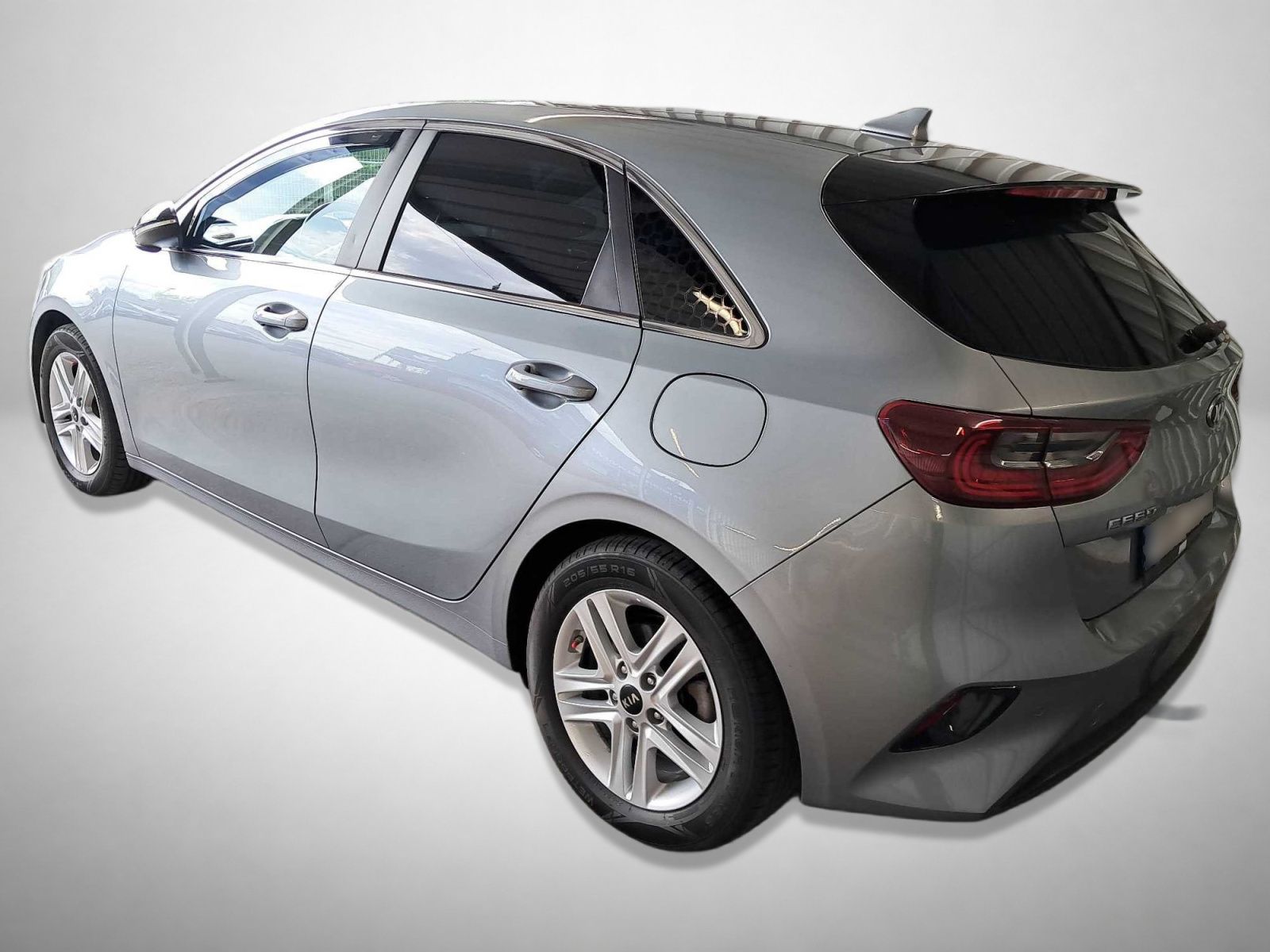 Kia Cee´d, 1.4 T-GDI, Gold, Automat - fotka 2