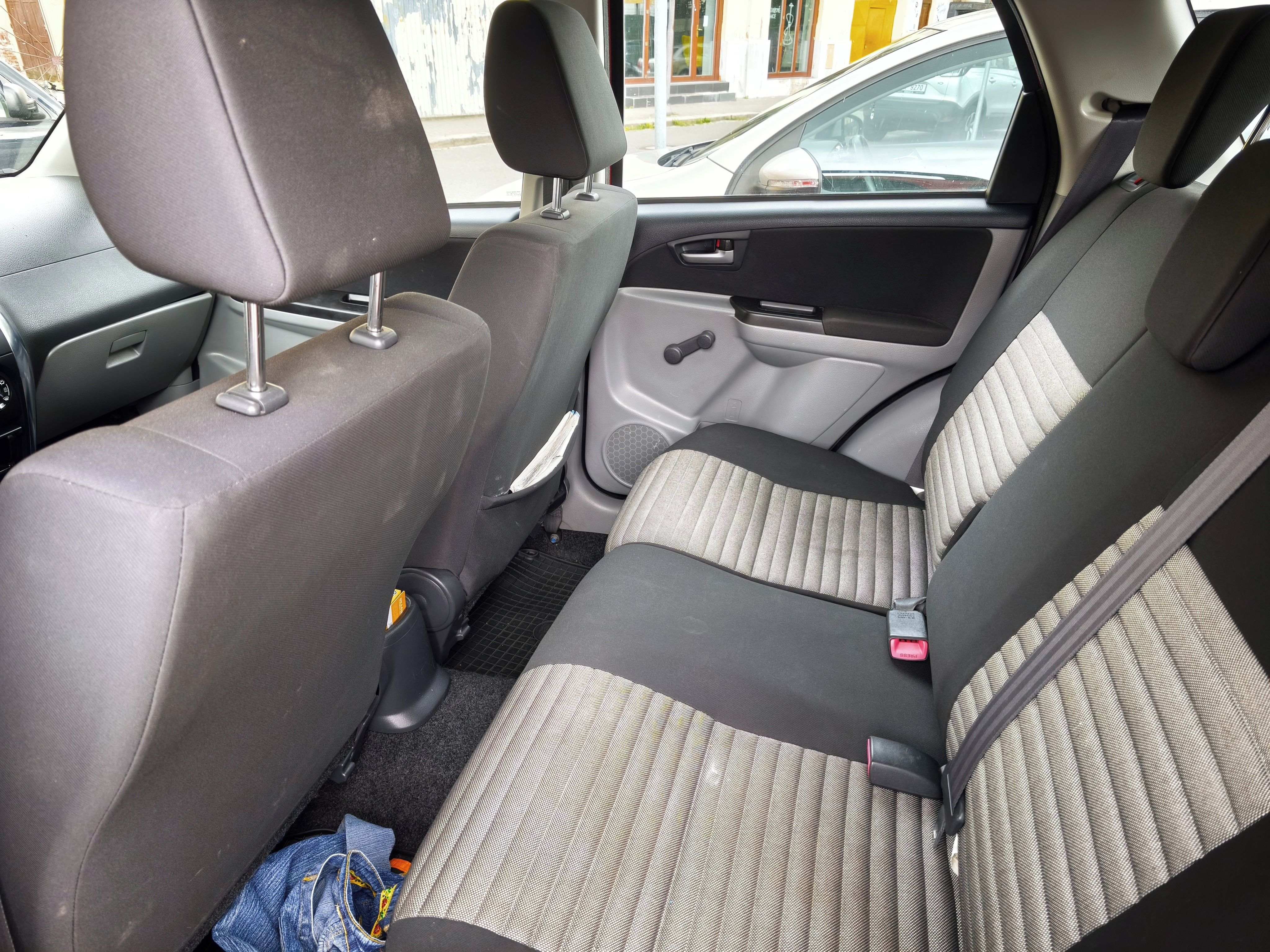 Suzuki SX4, Suzuki SX4 r.v. 2013  127tkm - fotka 5