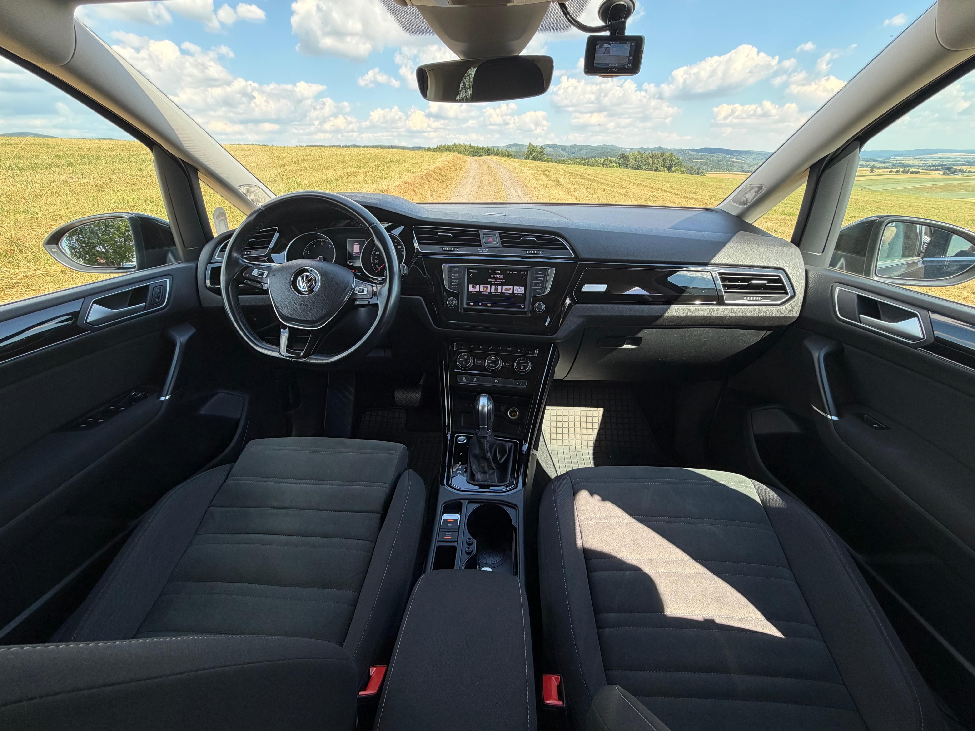 Volkswagen Touran, VW Touran 1.4 TSI Highline - fotka 5