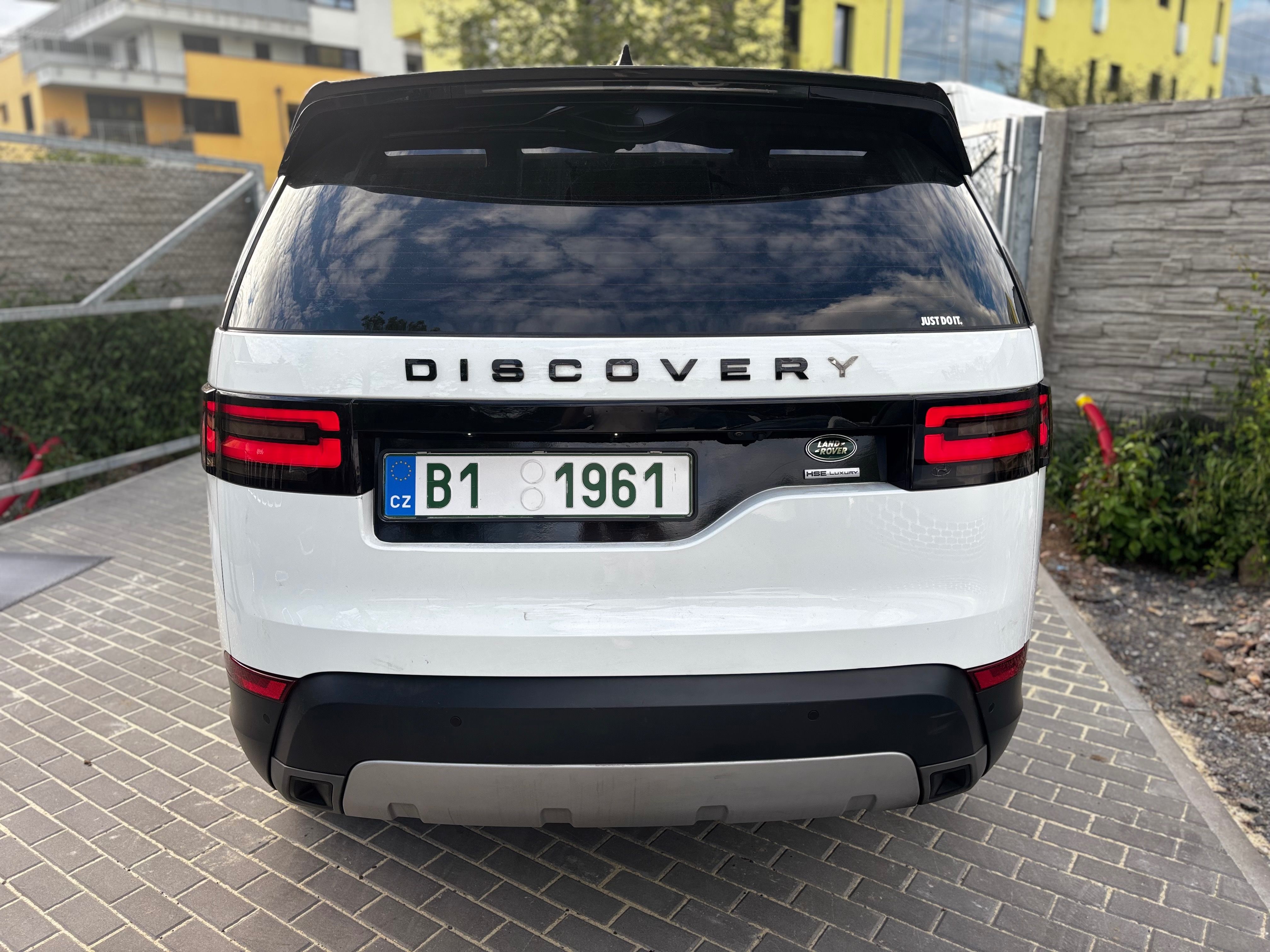 Land Rover Discovery, 2.0SD4 177kW,HSE,LUXURY,7 MIST - fotka 3