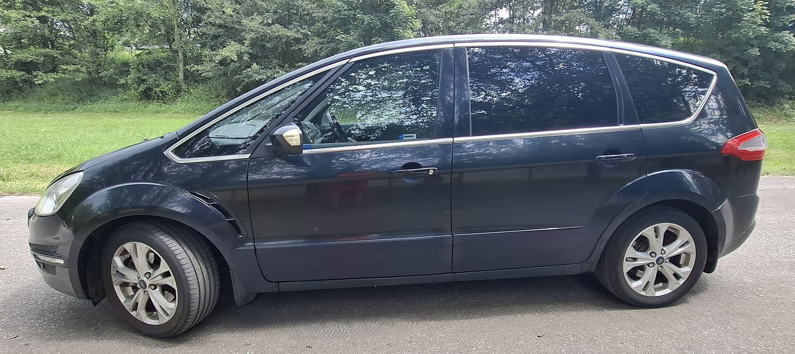 Ford S-MAX, 2,0 TDCi 120 KW - fotka 2