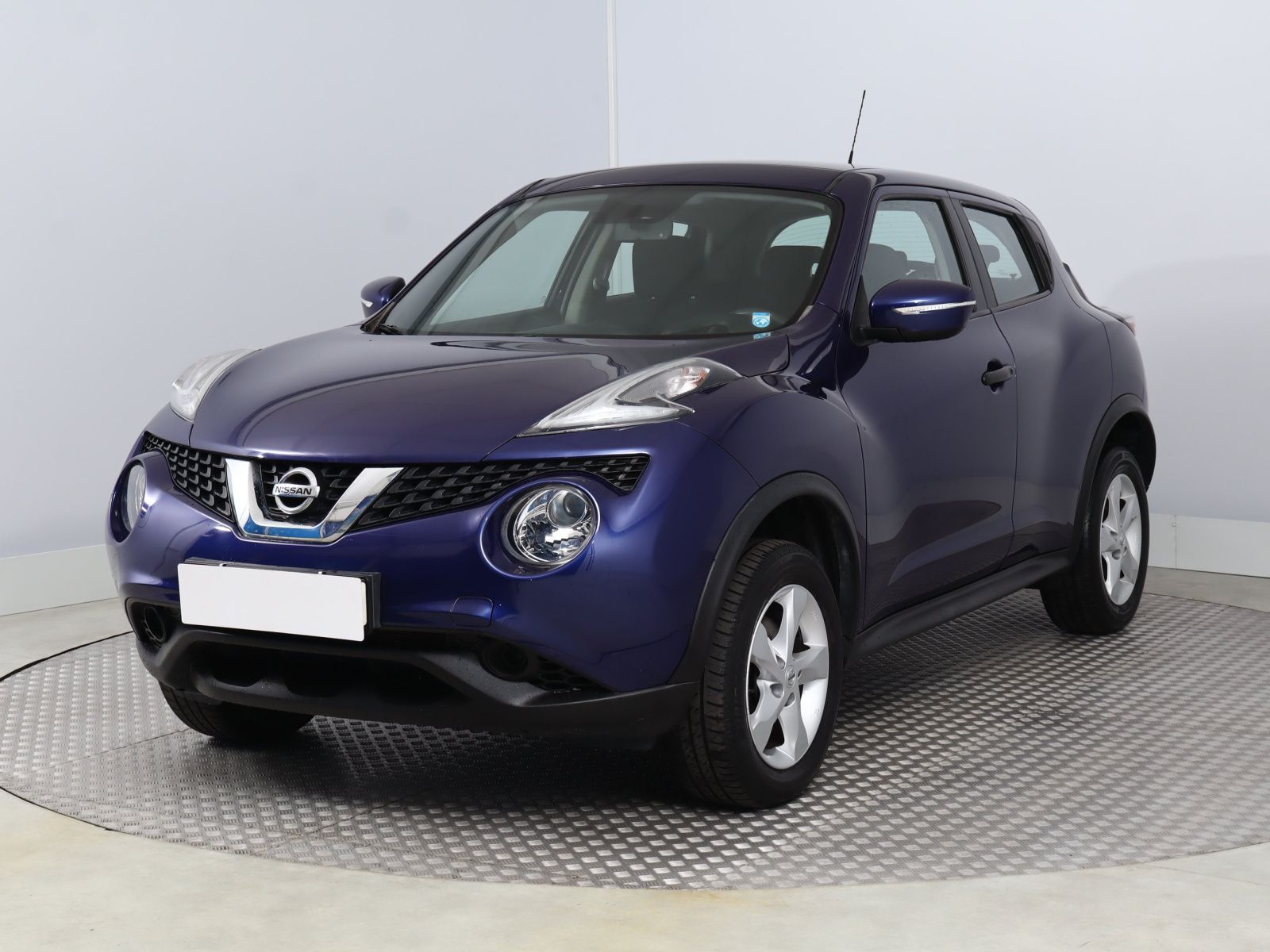 Nissan Juke, 1.6 i, ČR,1.maj, Serv.kniha - fotka 3