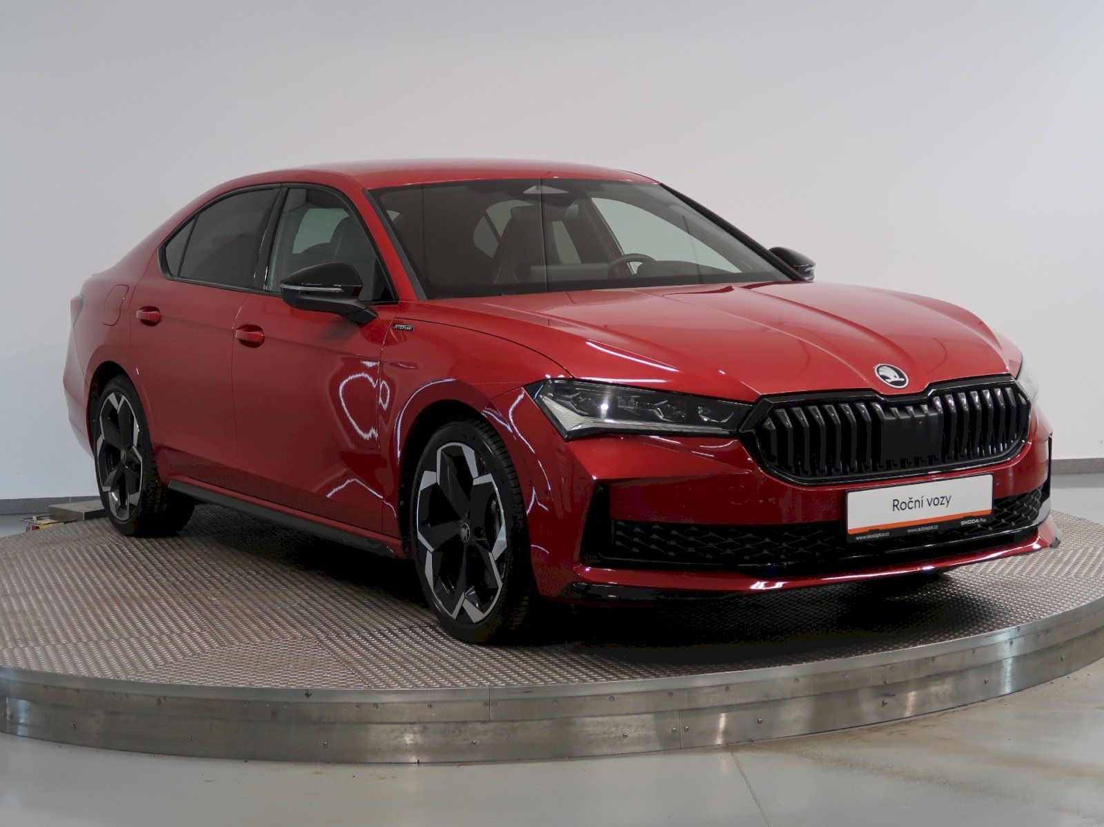 Škoda Superb, SPORTLINE 2.0TSI 195KW 4x4 DSG - fotka 6