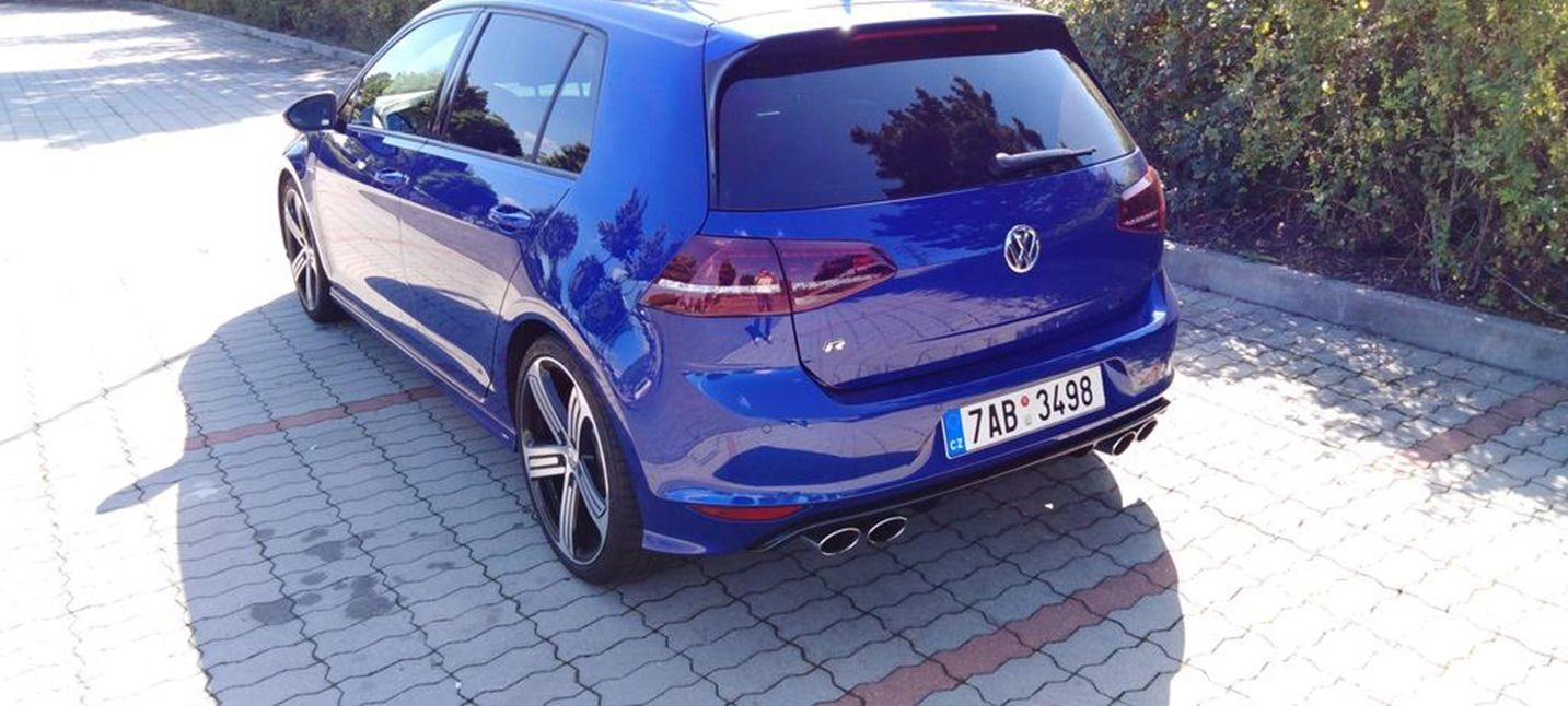Volkswagen Golf, R 2,0 TSI DSG - fotka 4