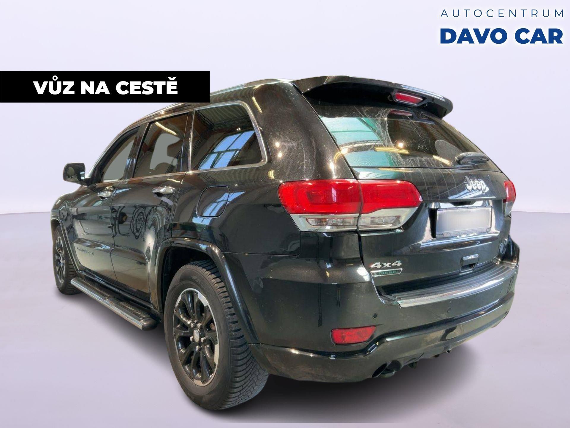 Jeep Grand Cherokee, 3.0 CRDI 184kW Overland 4WD - fotka 2