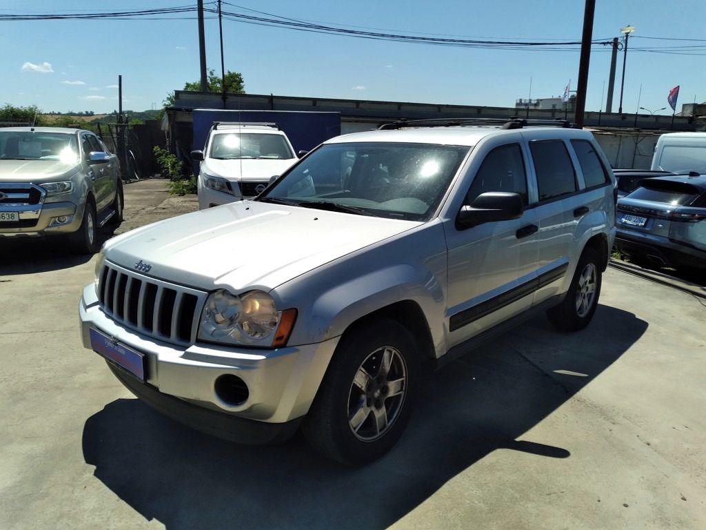 Jeep Grand Cherokee, 3.7 V6 LAREDO - fotka 3
