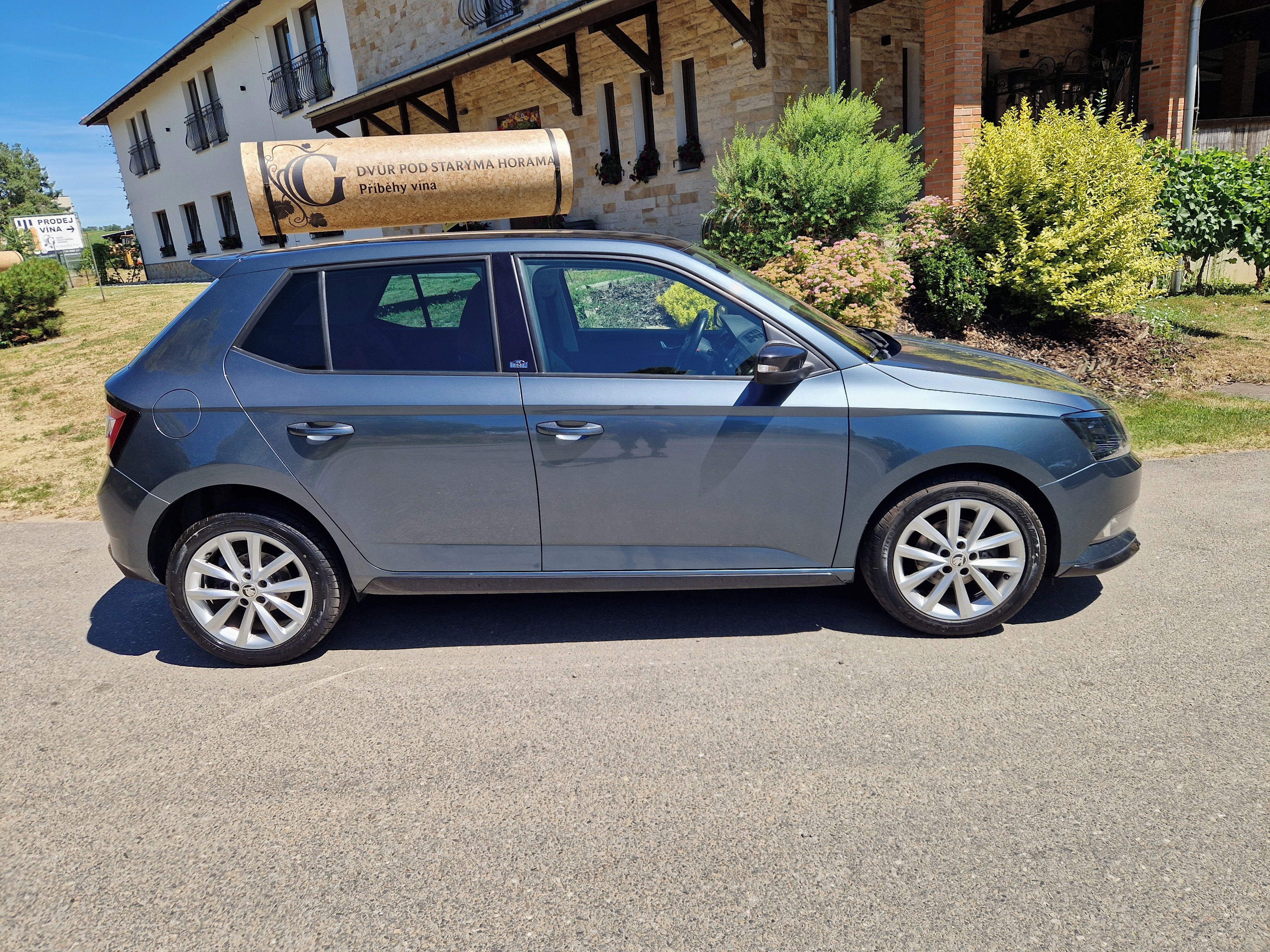 Škoda Fabia, 3 1,2 TSI 66 KW MONTE CARLO - fotka 2