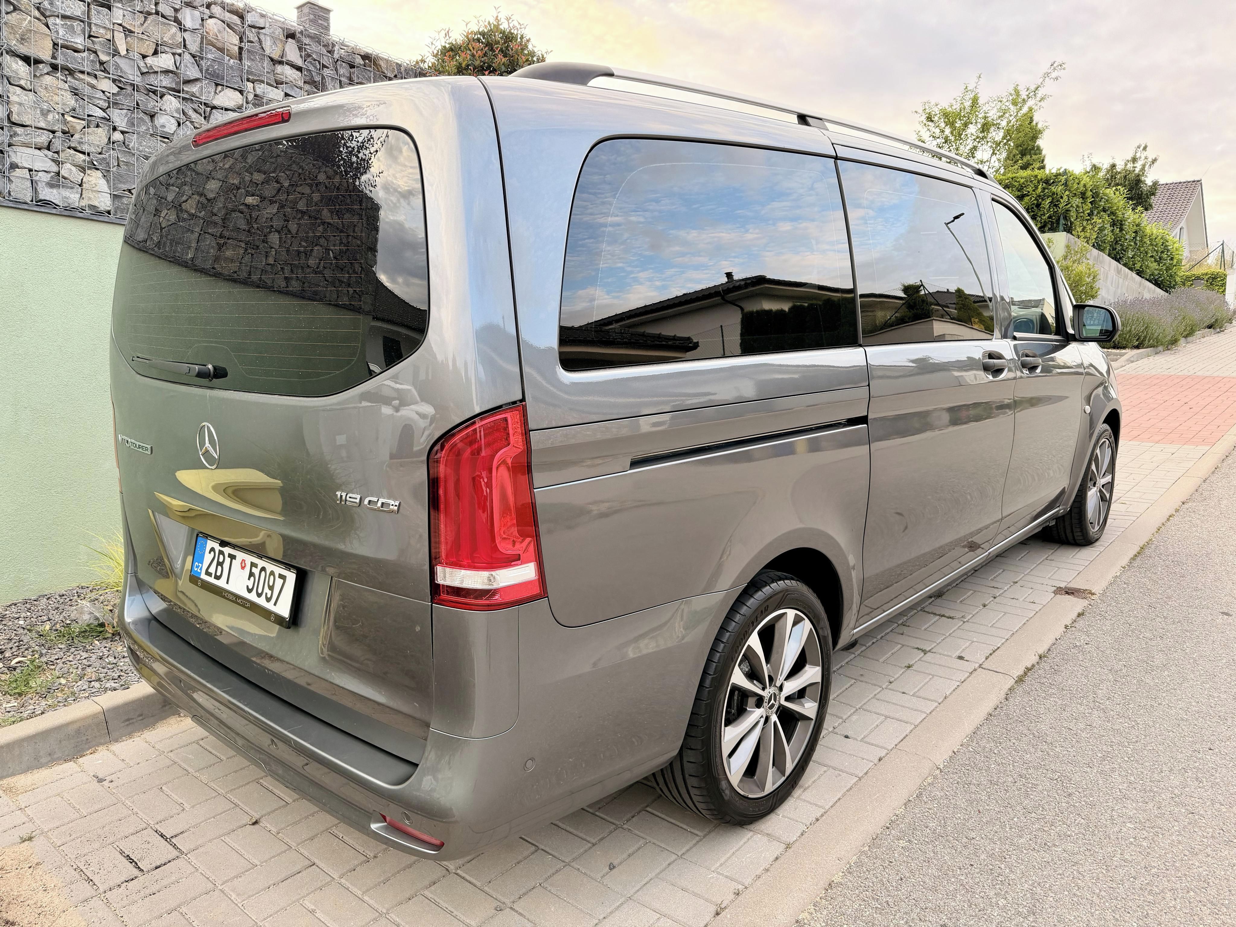 Mercedes-Benz Vito, Tourer 119 CDI, 8 míst, L - fotka 4