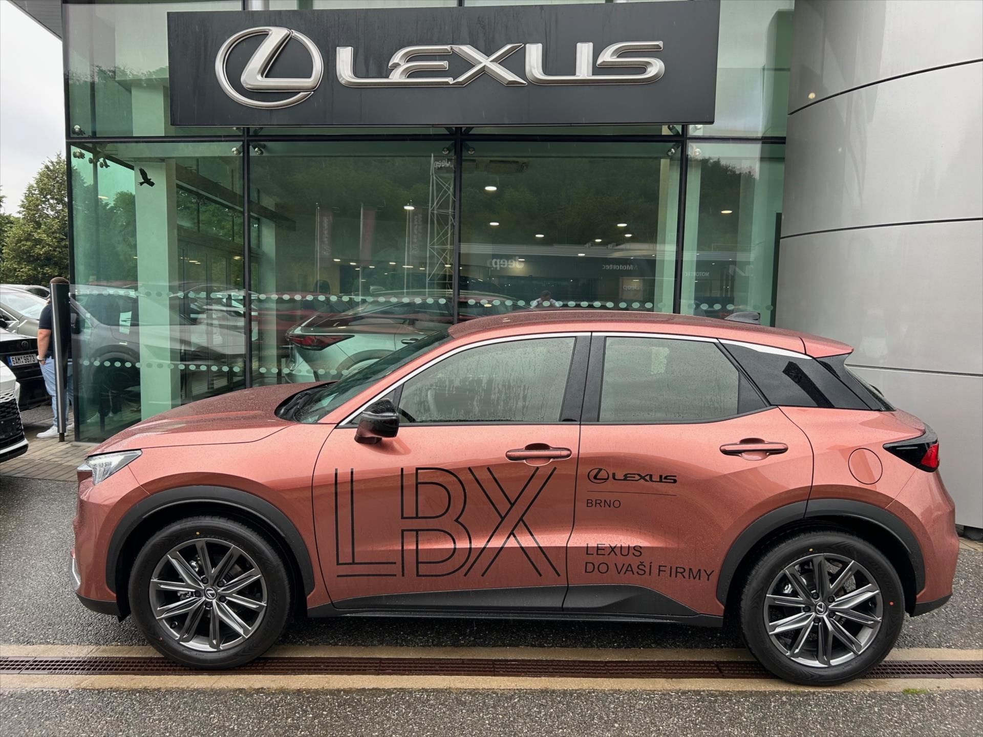 Lexus LBX, 1,5   Elegant Tech - fotka 3