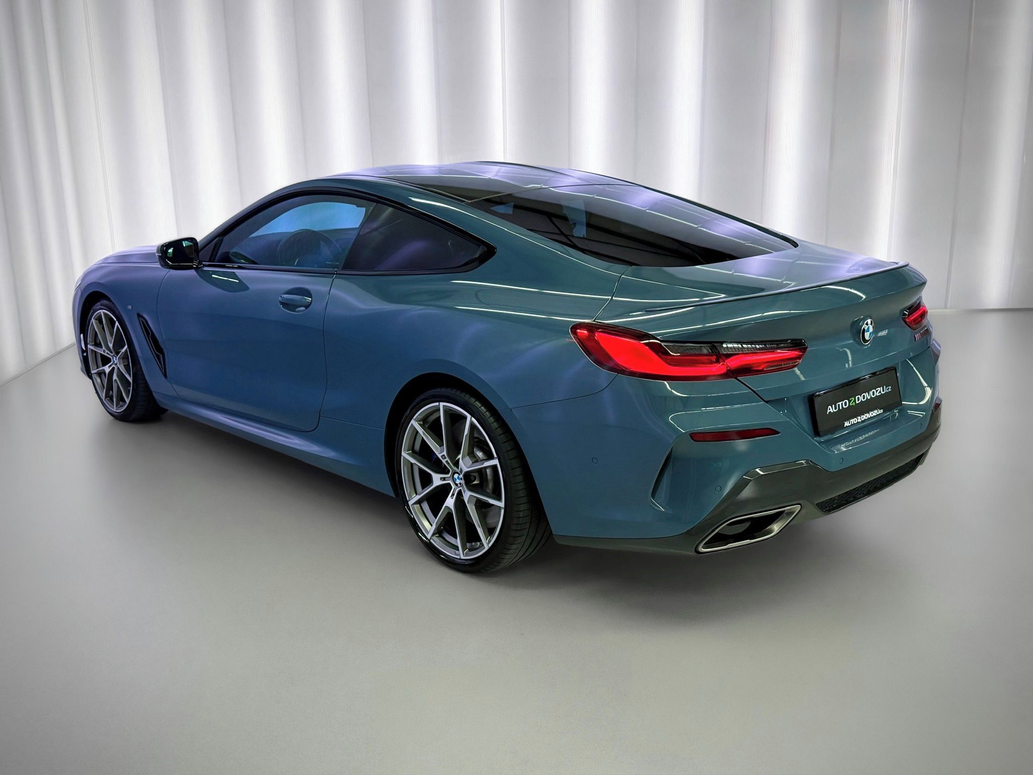 BMW Řada 8, M850 xDrive M-SPORT, H&K, HUD, - fotka 5