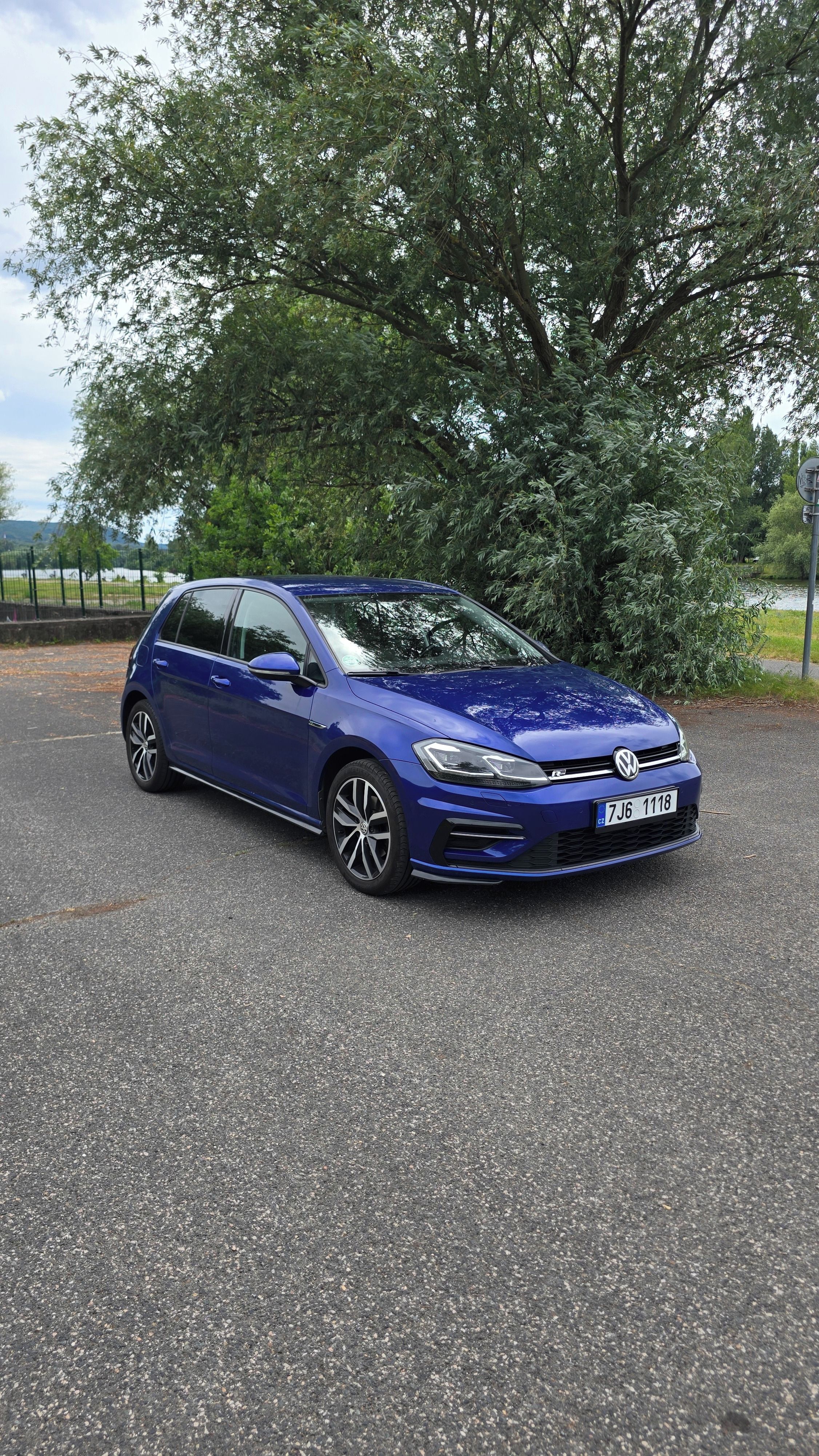 Volkswagen Golf, 1.4 TSI 92kw R-Line - fotka 3