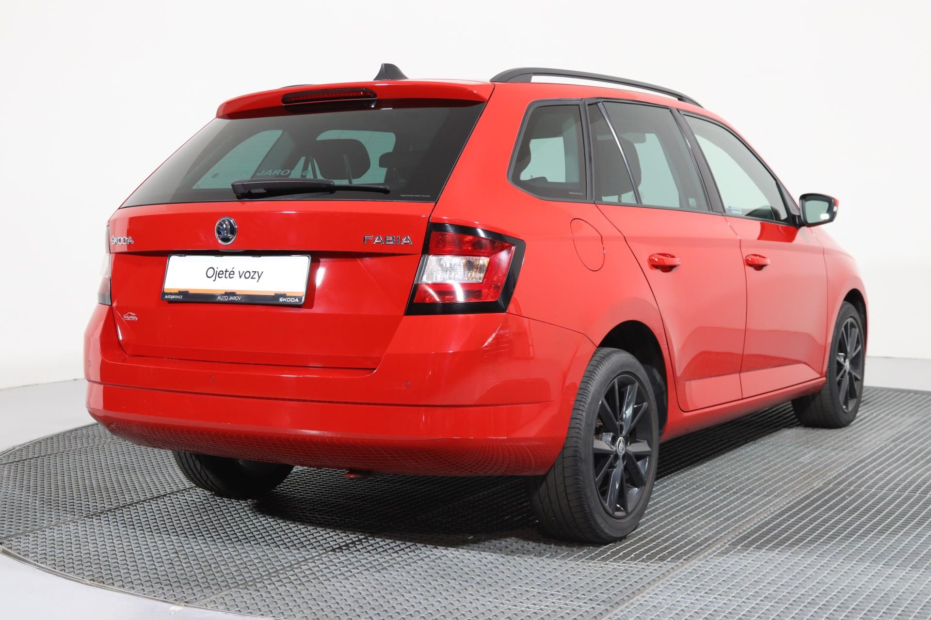 Škoda Fabia, COMBI STYLE 1,2 TSI 81 kW - fotka 2