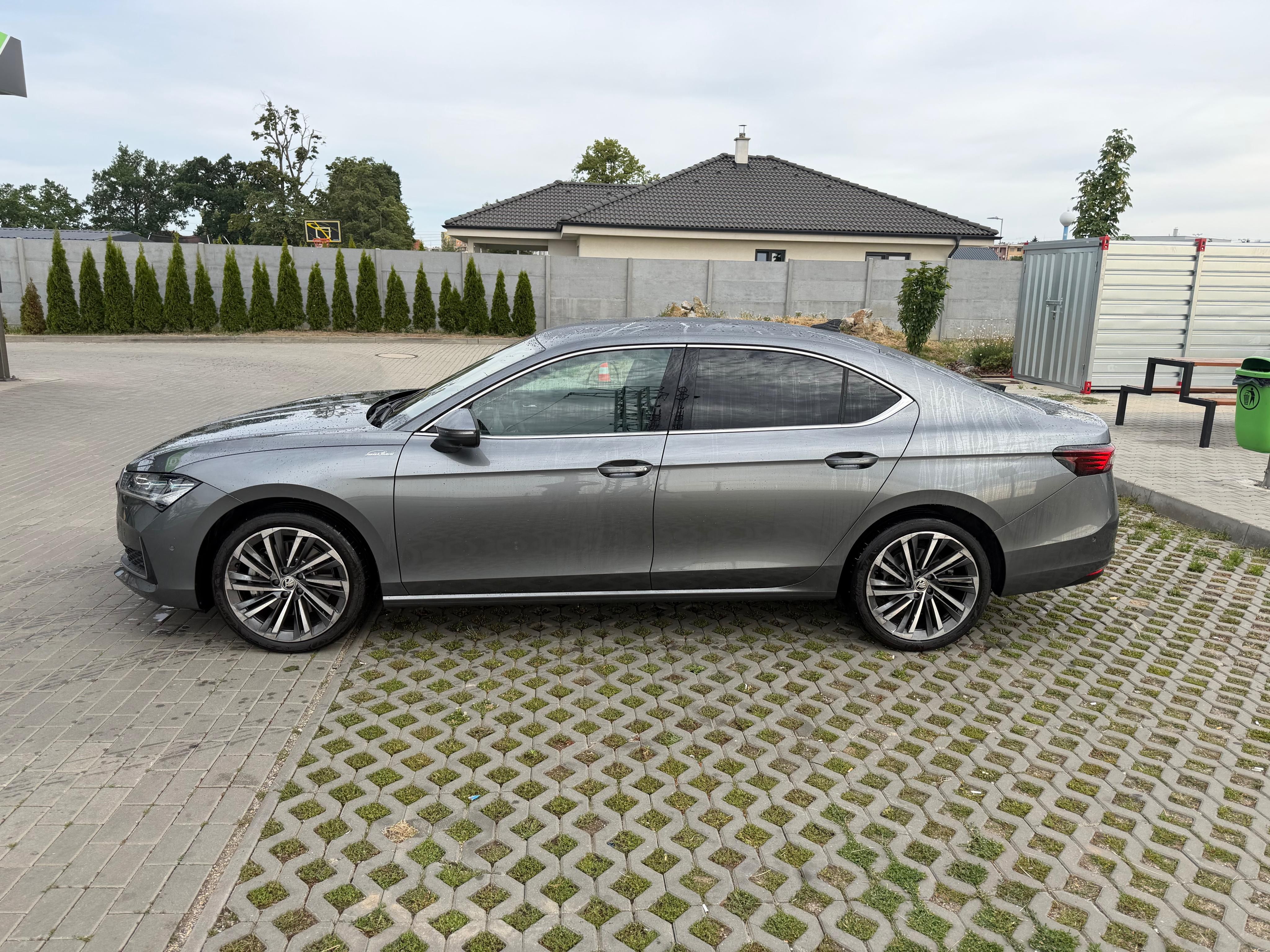 Škoda Superb, Prodám Škoda Superb IV - fotka 3