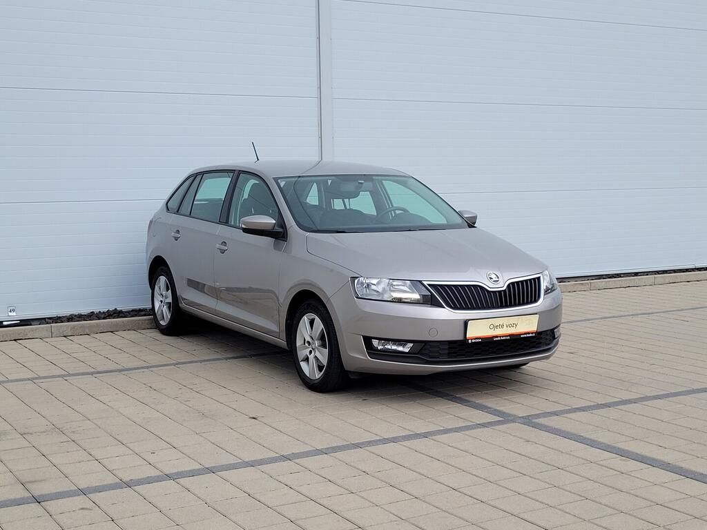 Škoda Rapid, Ambition Plus 1.0 TSI 70 kW - fotka 3