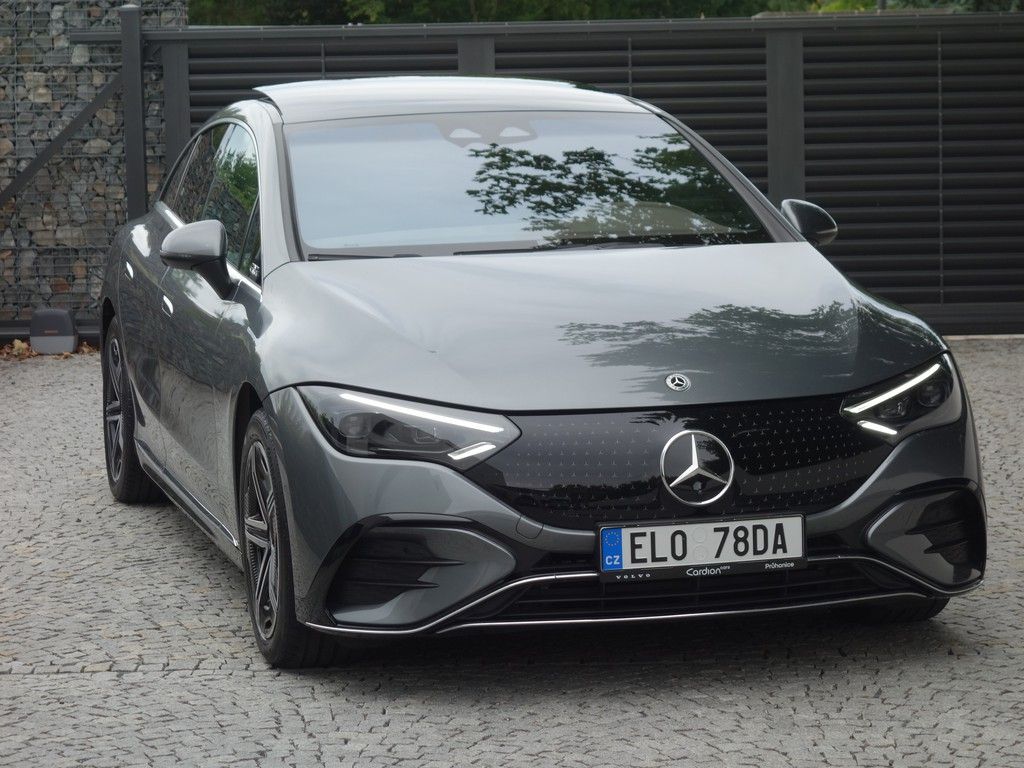 Mercedes-Benz EQE, 350*4M*AMG*PAN*HYPERSCREEN*TOP