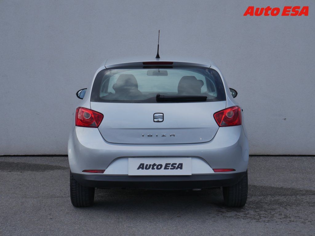 Seat Ibiza, 1.2i,Klima - fotka 5