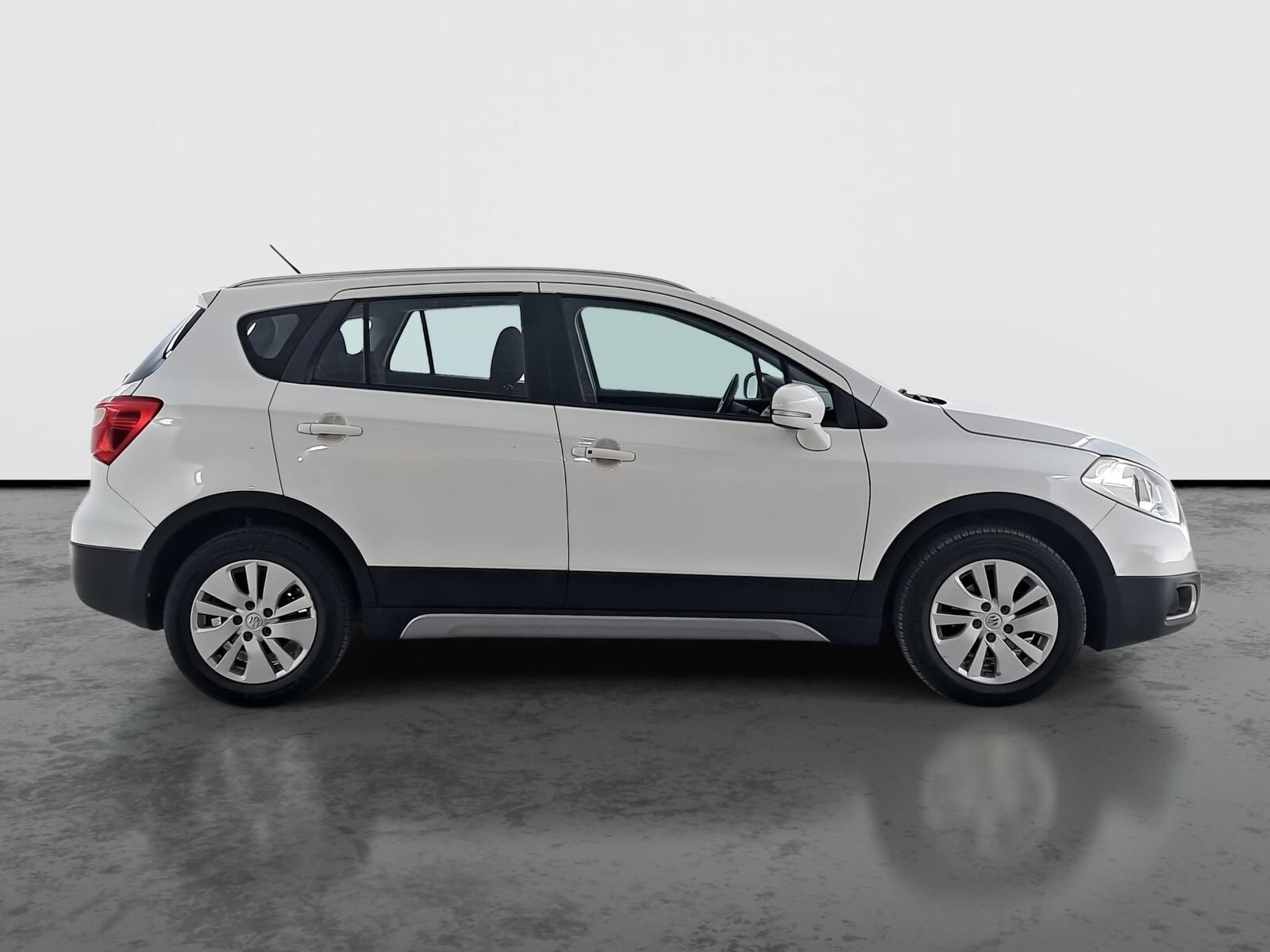 Suzuki SX4 S-Cross, 1.6 DDiS, Serv.kniha - fotka 6