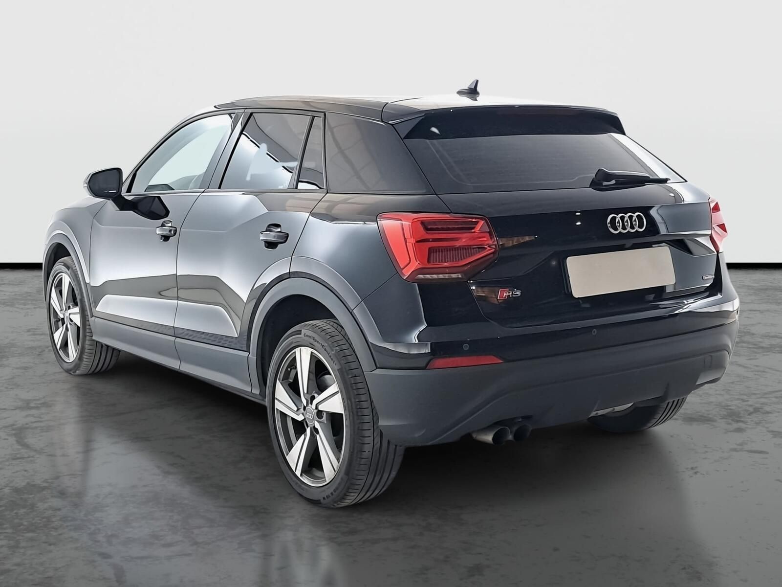 Audi Q2, 2.0 TFSI, sport, 4X4, Automat - fotka 4