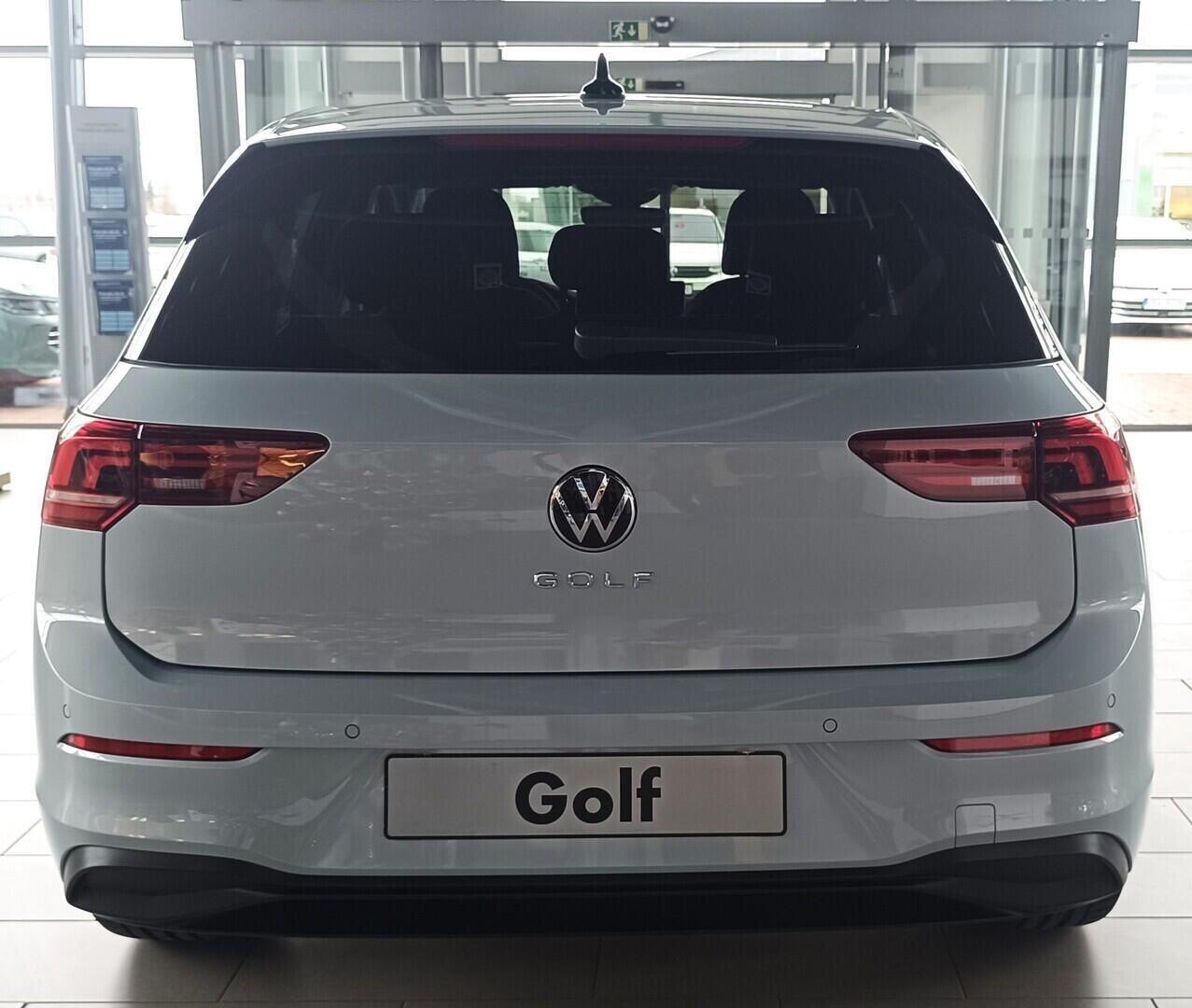 Volkswagen Golf, People 1,5 eTSI 110 kW - fotka 5