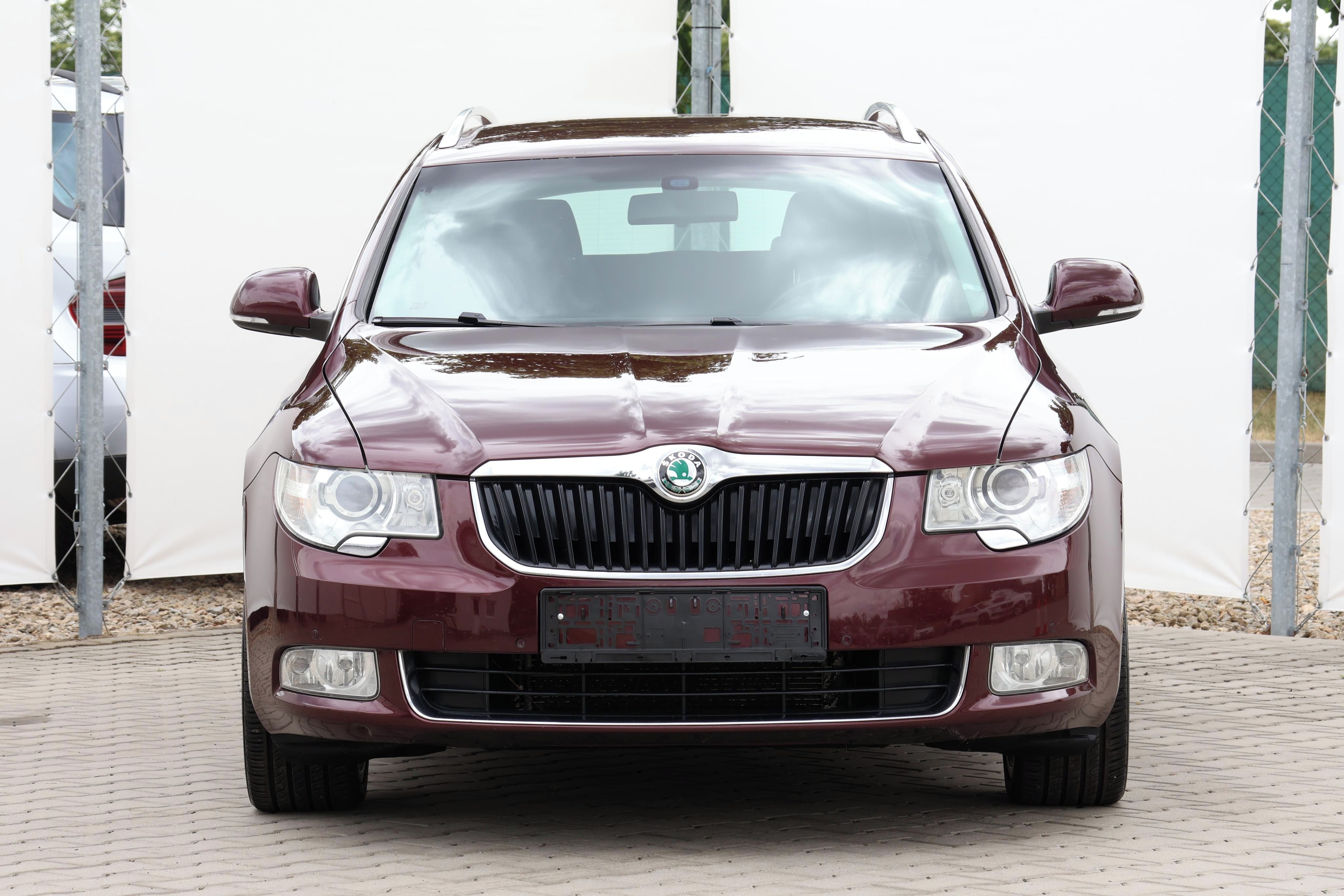 Škoda Superb, 2.0TDI*125kW*4x4*ČR*NAVI*XENON - fotka 2