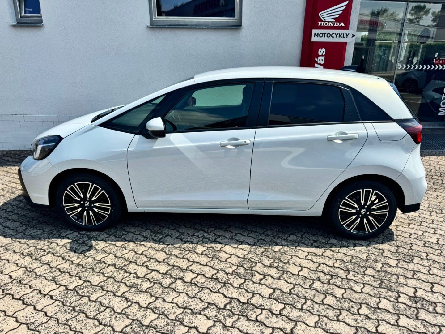 Honda Jazz, 1.5 e:HEV ADVANCE SKLADEM - fotka 3