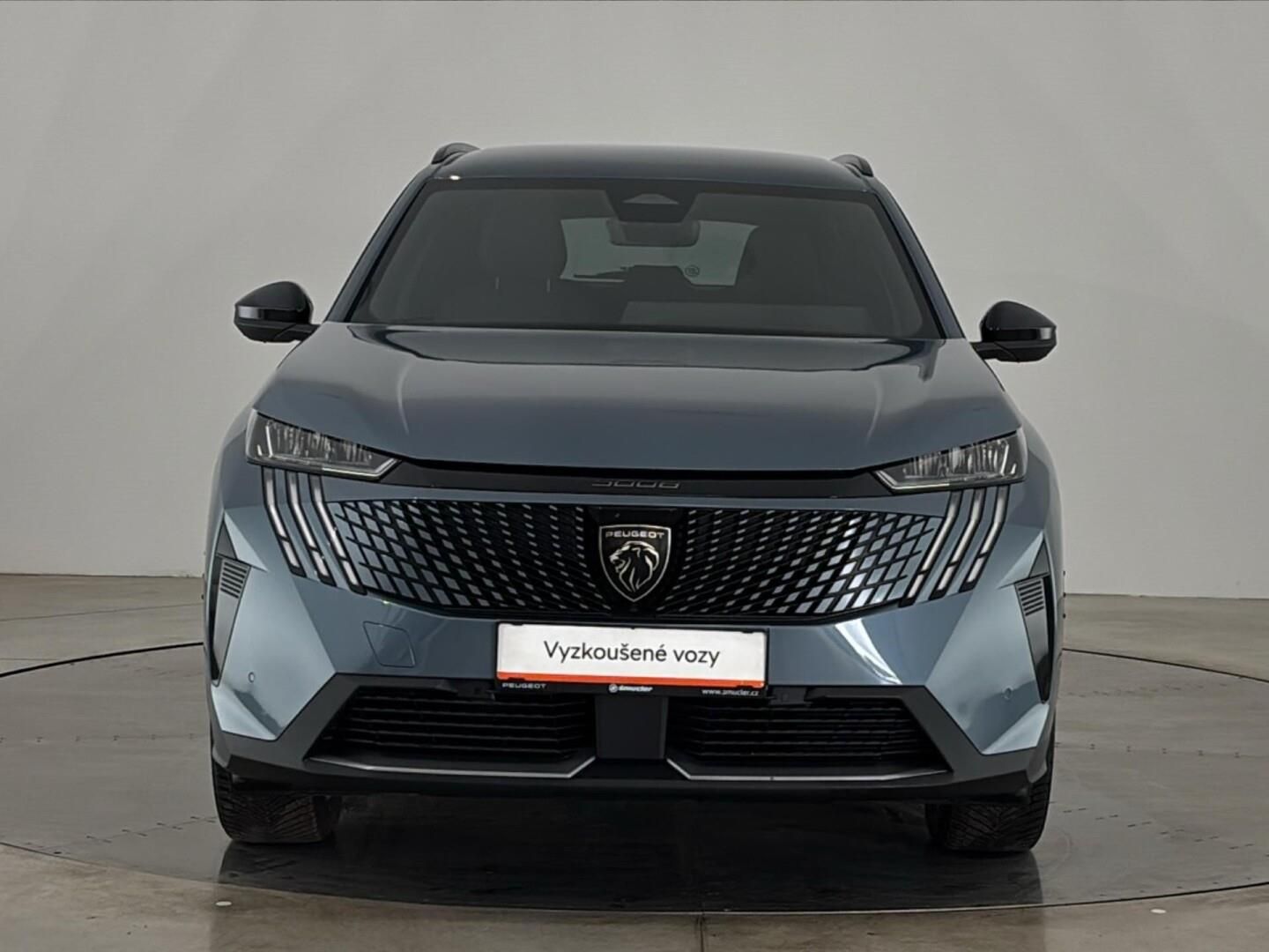 Peugeot 5008, 1.2 Hybrid / 100 kW Allure 136 - fotka 4
