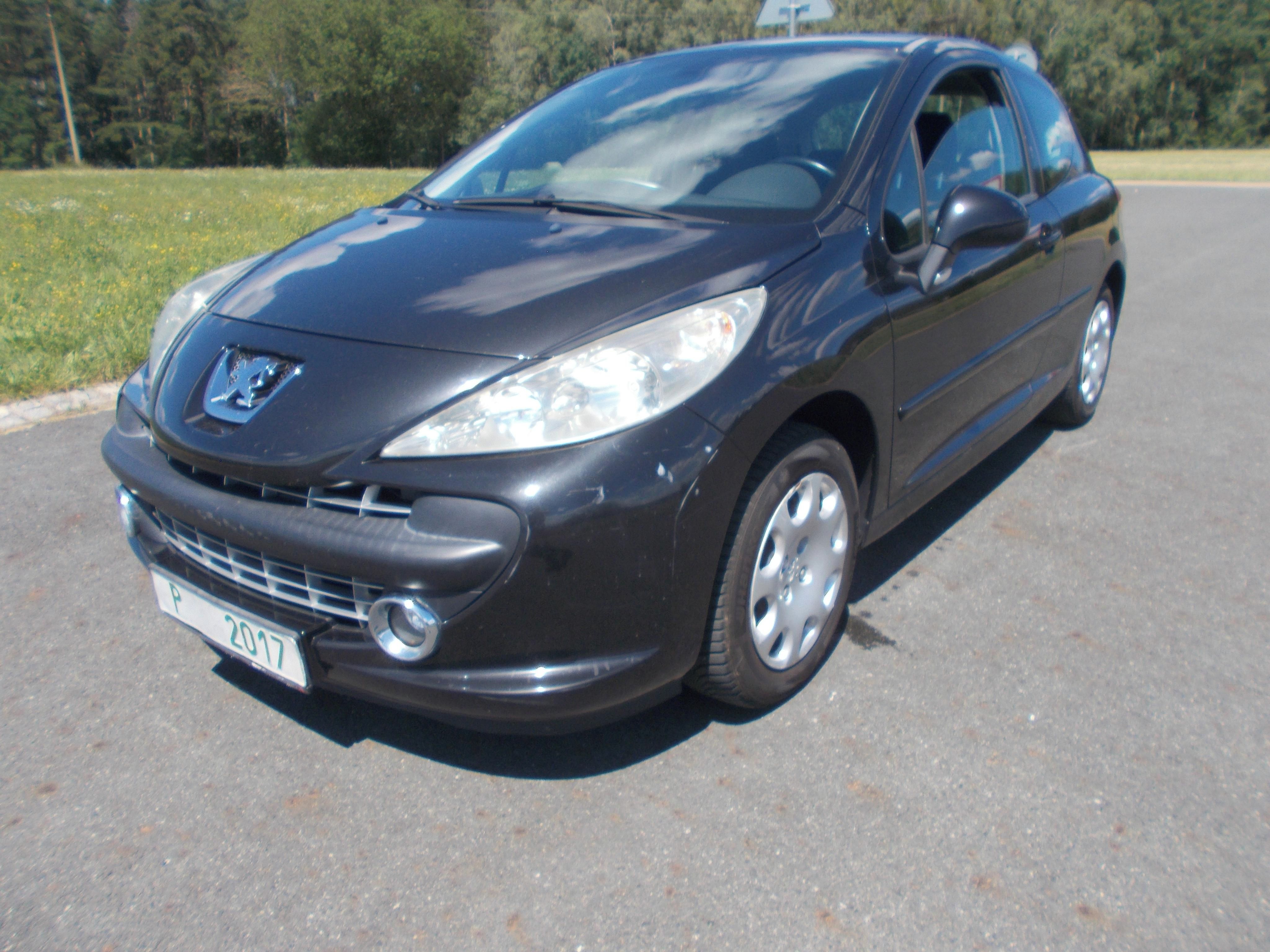 Peugeot 207, 1,6 80KW,nová STK
