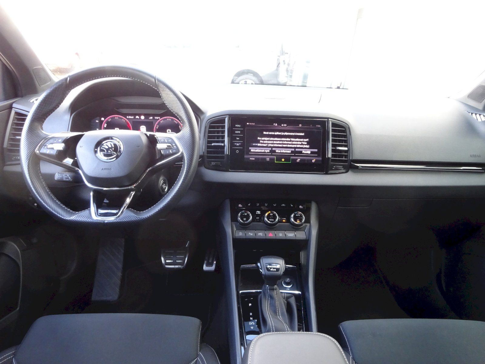 Škoda Karoq, KAROQ SPO 4X4 TD 2.0/110KW A7A - fotka 5