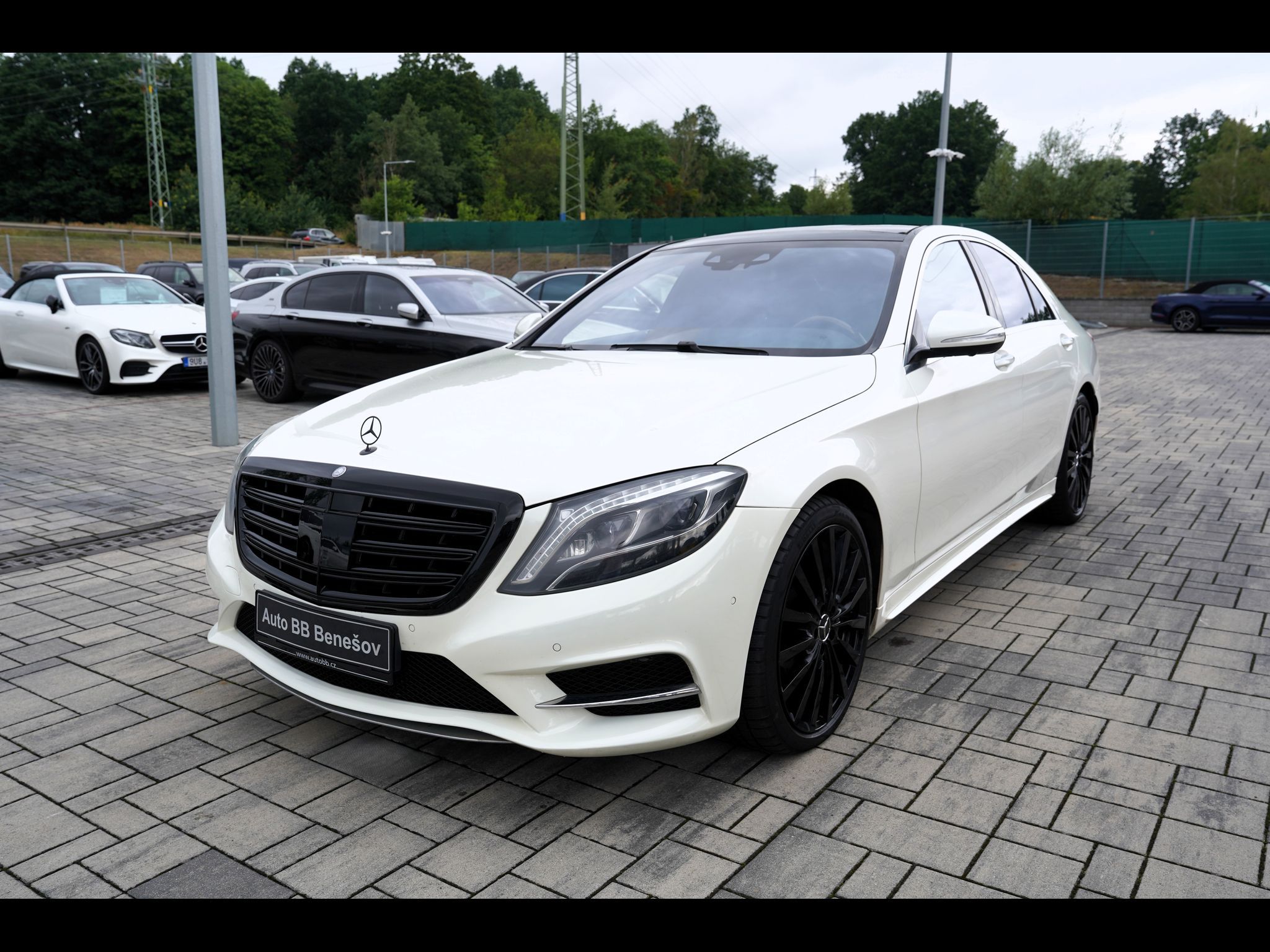 Mercedes-Benz Třídy S, S 500 4Matic AMG/Designo/ČR - fotka 2