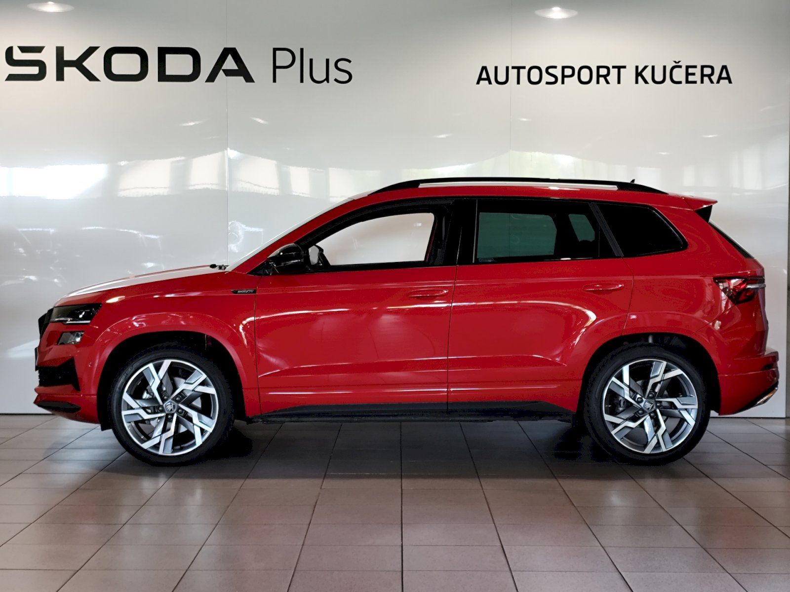Škoda Karoq, KAROQ 4x4 SPORTLINE 2.0 TSI 14 - fotka 3