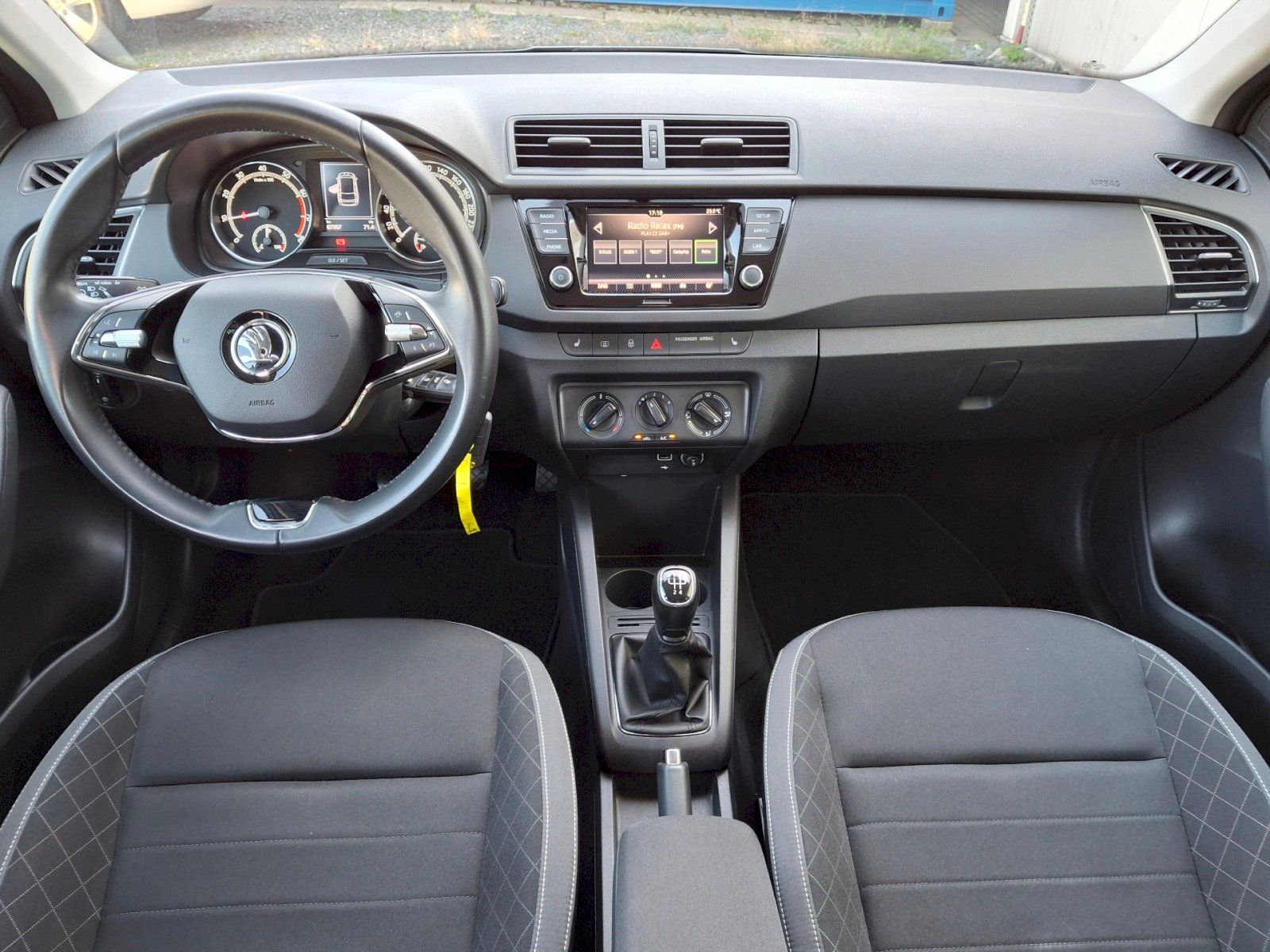 Škoda Fabia, Combi Ambition Plus Tour 1,0TS - fotka 5