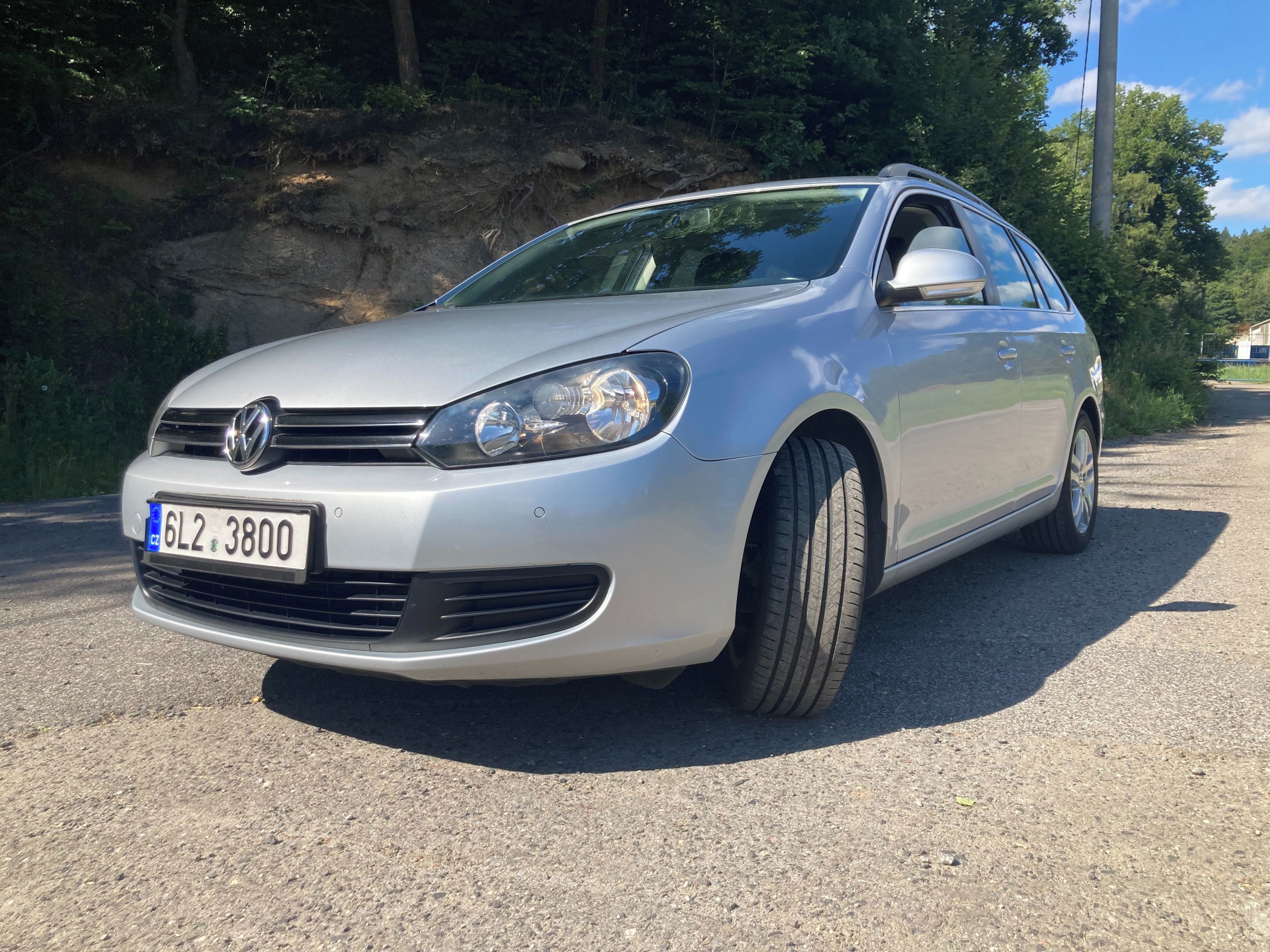 Volkswagen Golf, VW Golf 1.4 TSI, Serv. kniha - fotka 2