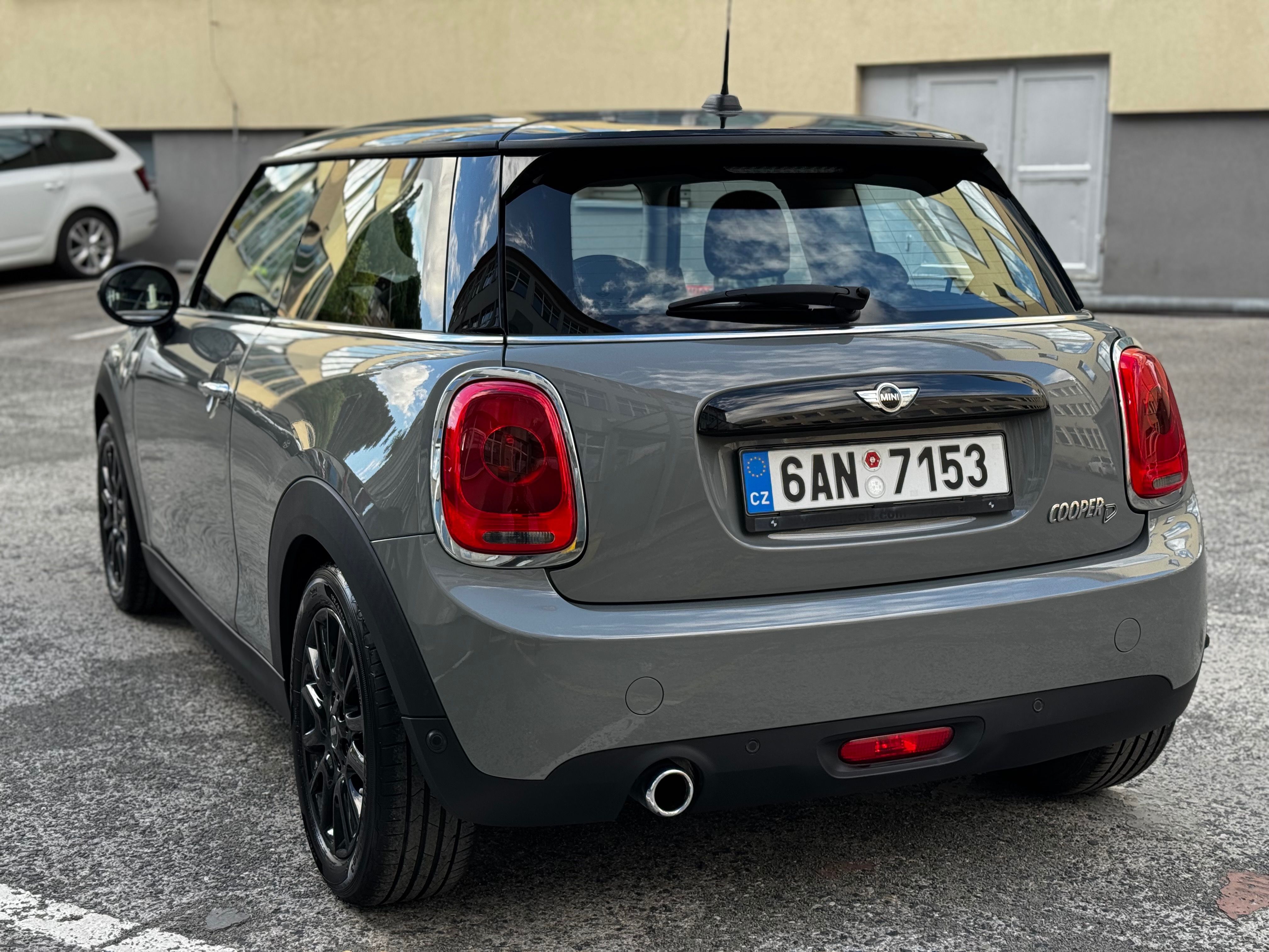 Mini Cooper, 1.5d AUTOMAT Pěkný - fotka 4