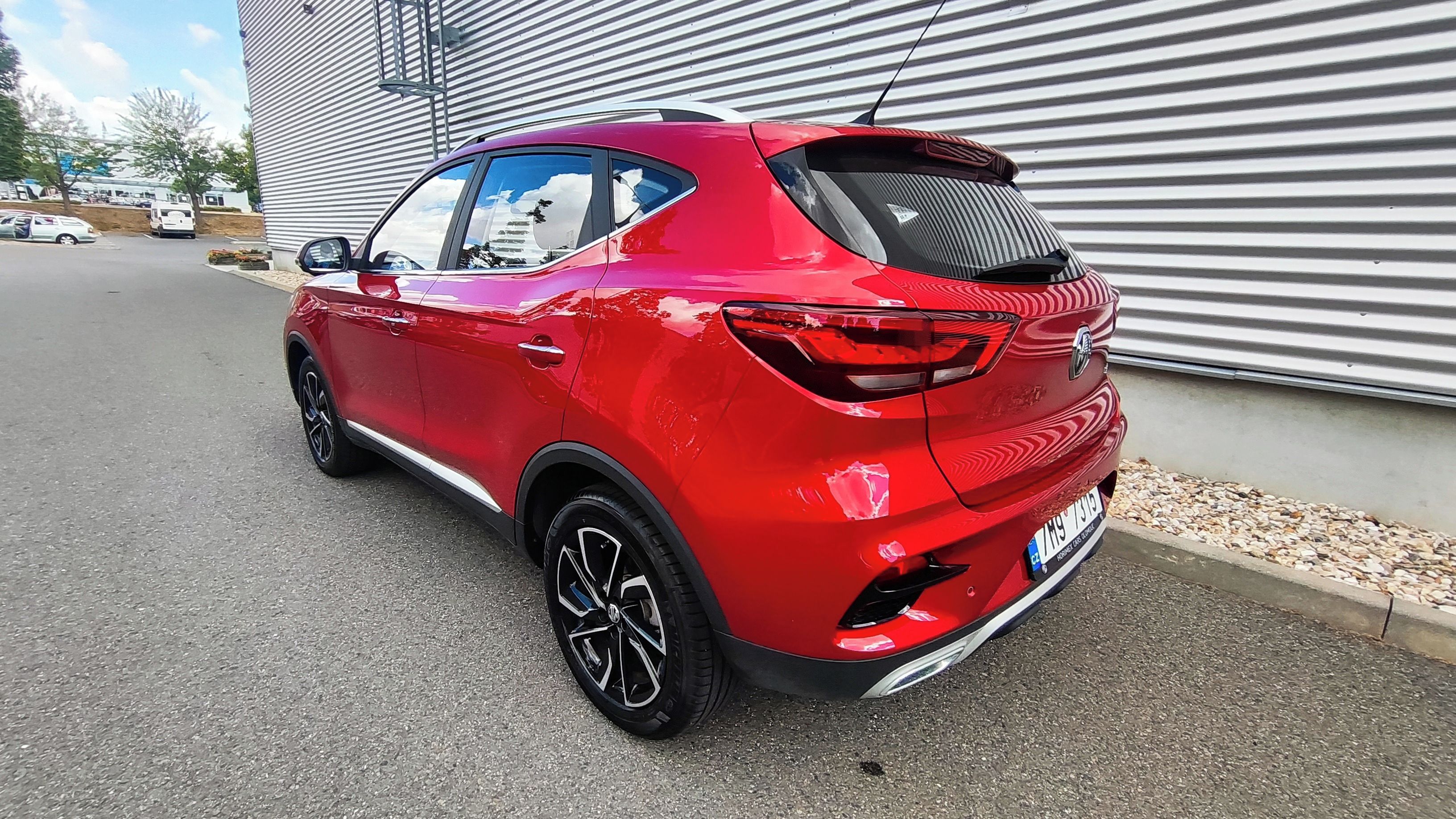 MG ZS, 1.0 T Elegance  ZÁRUKA 7 let - fotka 3