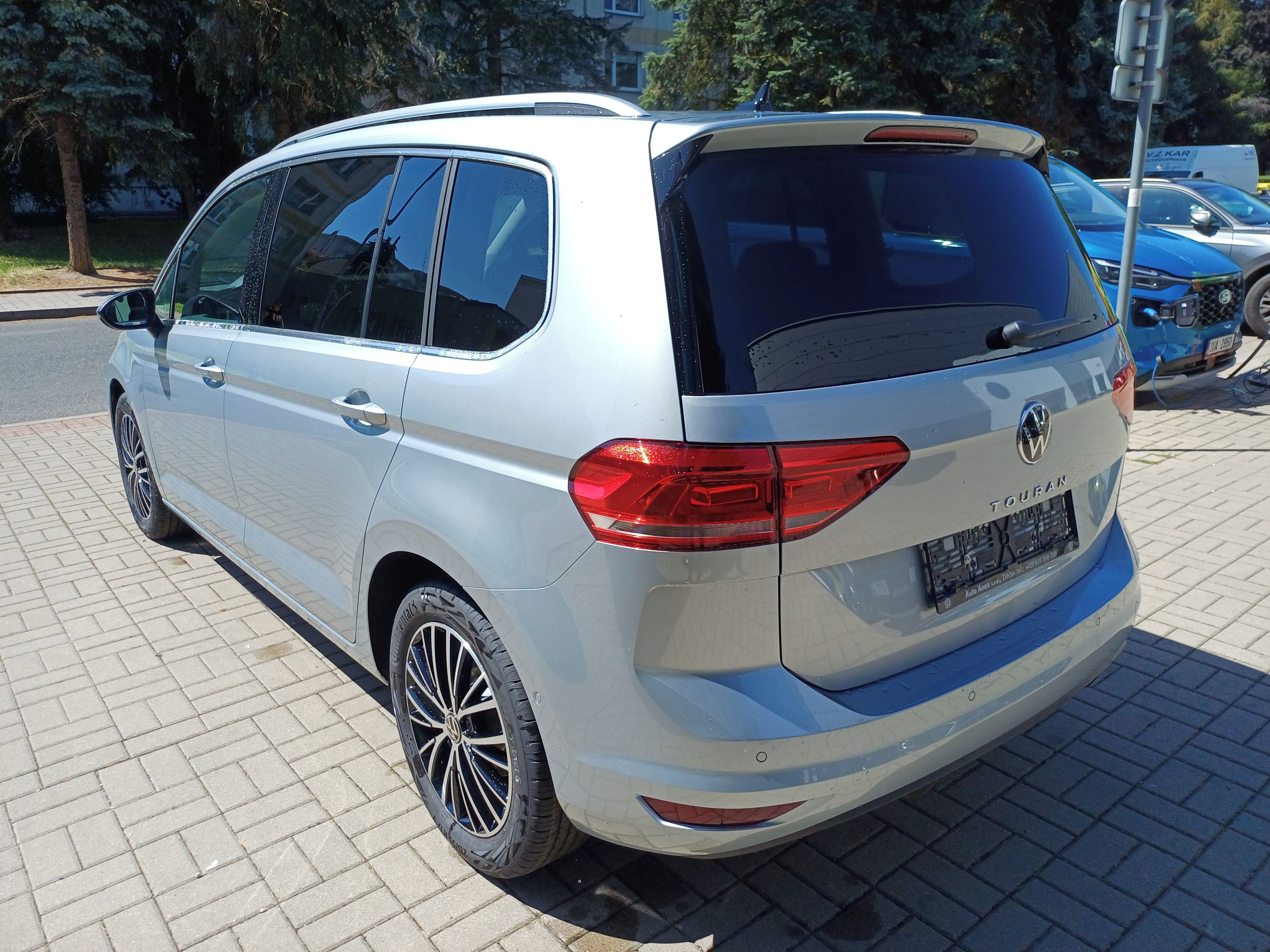 Volkswagen Touran, VW, TOURAN 1.5 TSI,110kW,7DSG - fotka 4