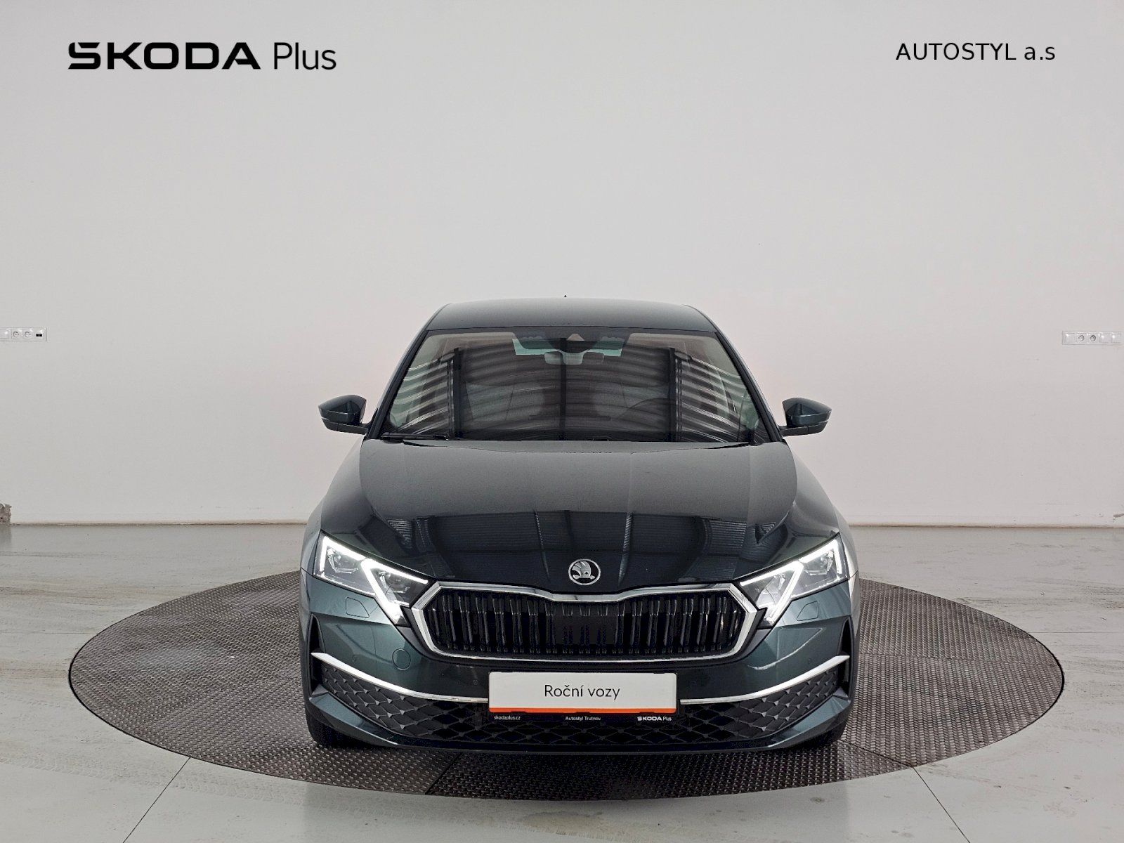 Škoda Octavia, 1.5TSI 110kW TOP SELECTION - fotka 4
