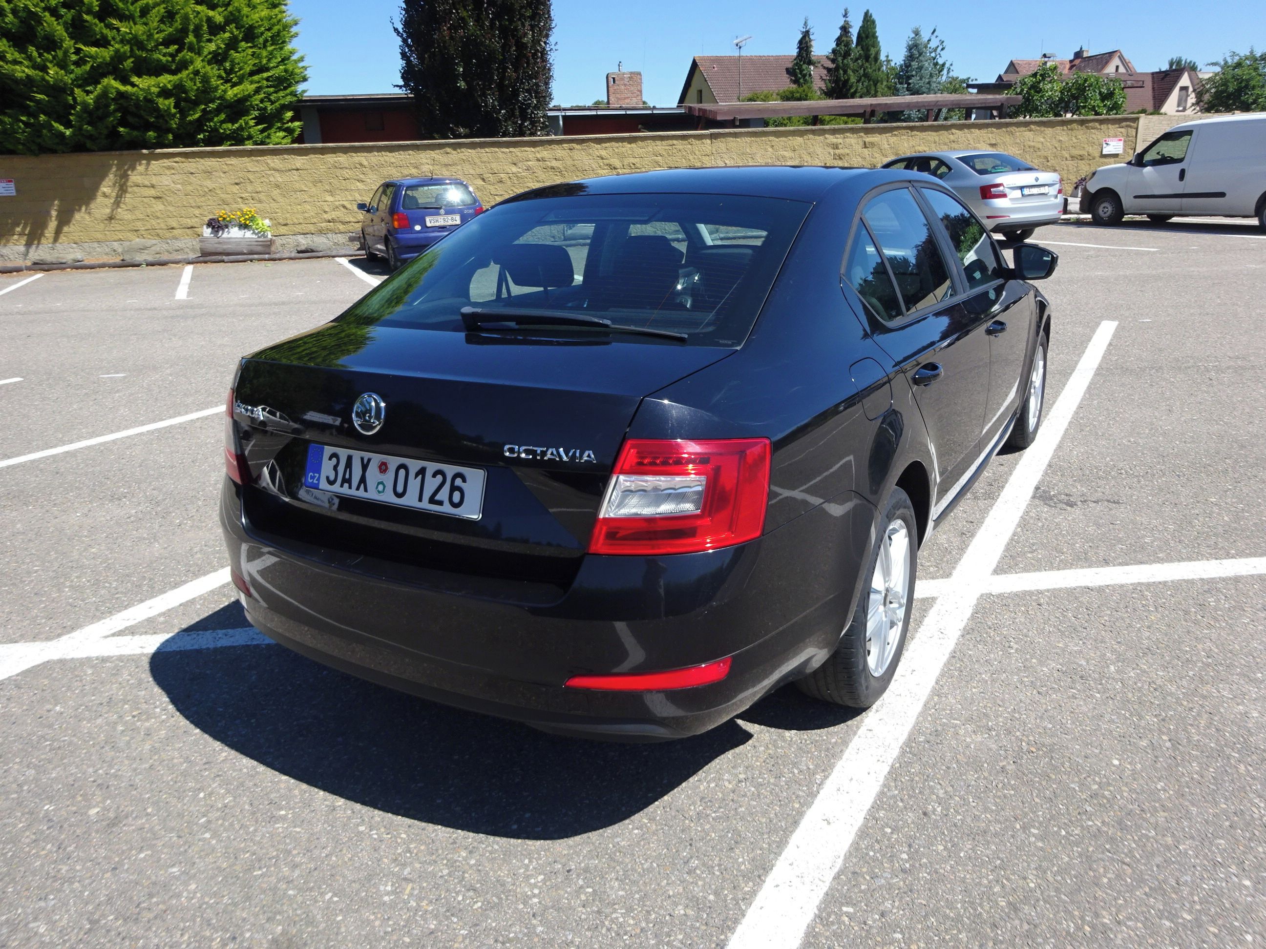 Škoda Octavia, 1.2 TSI (77 KW) KOUPENO ČR - fotka 4