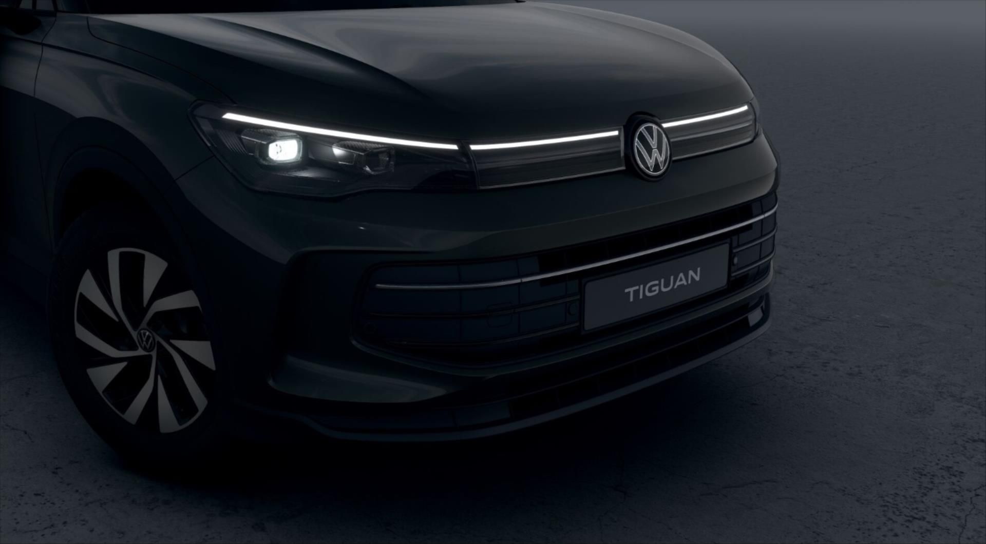 Volkswagen Tiguan, 1,5   People 1,5 eTSI mHEV - fotka 4